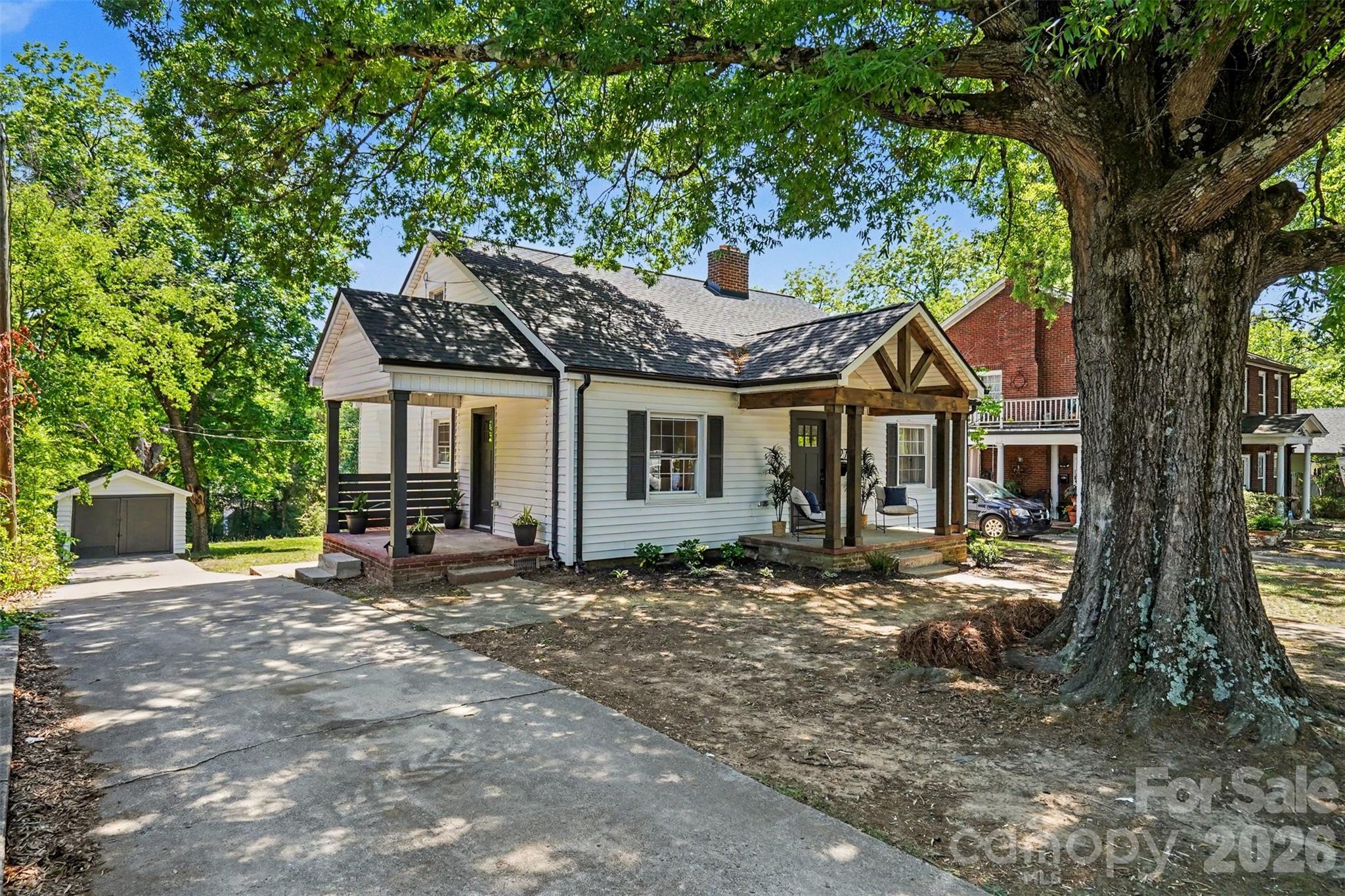 127 Cedar Drive NW — Concord
