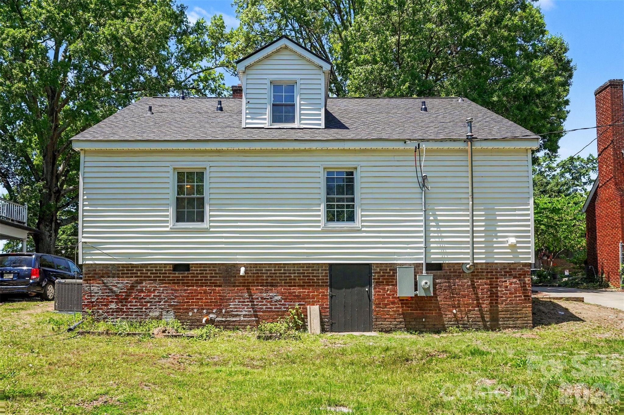 127 Cedar Drive NW — Concord