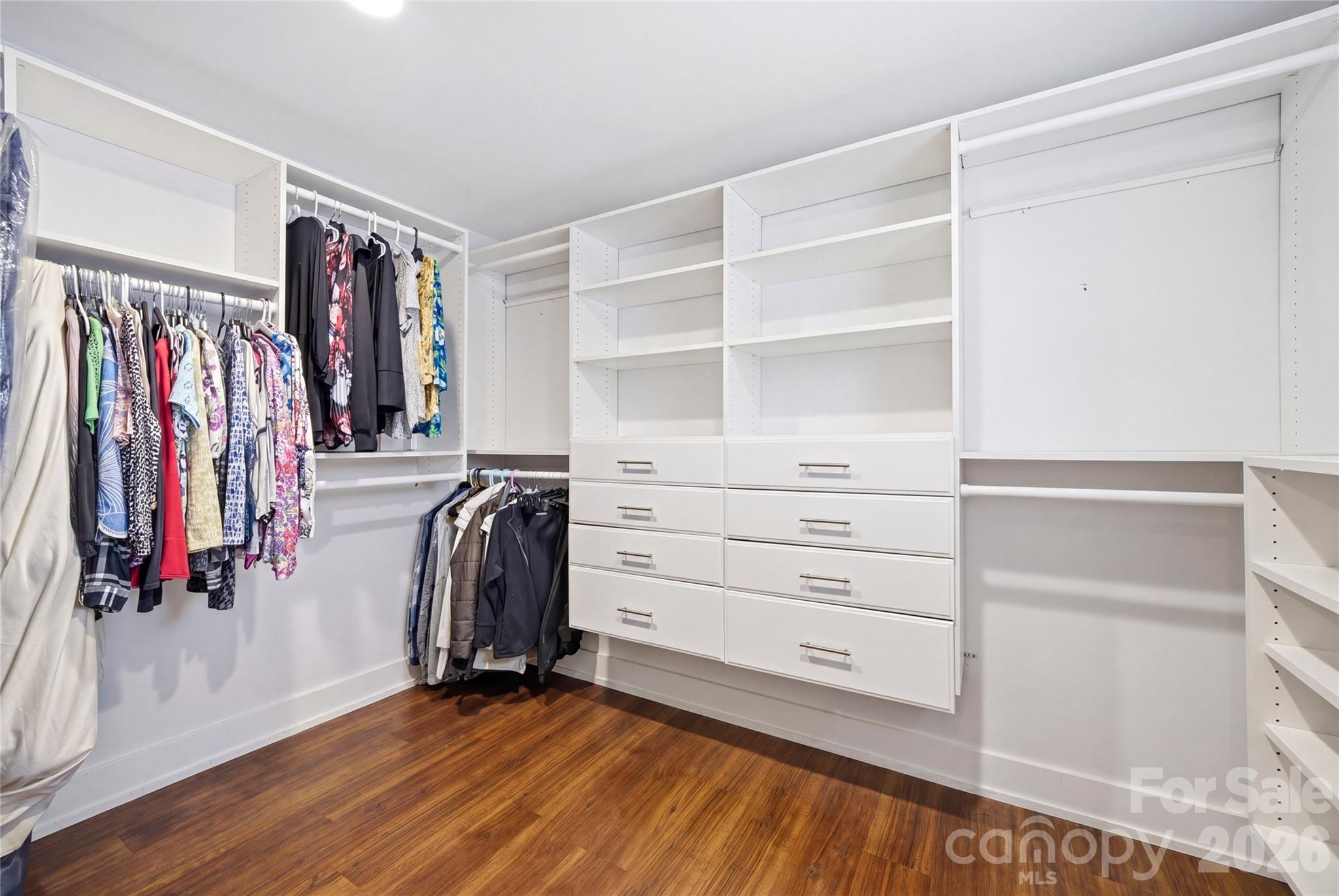 5701 Cedar Hill Drive — Wesley Chapel