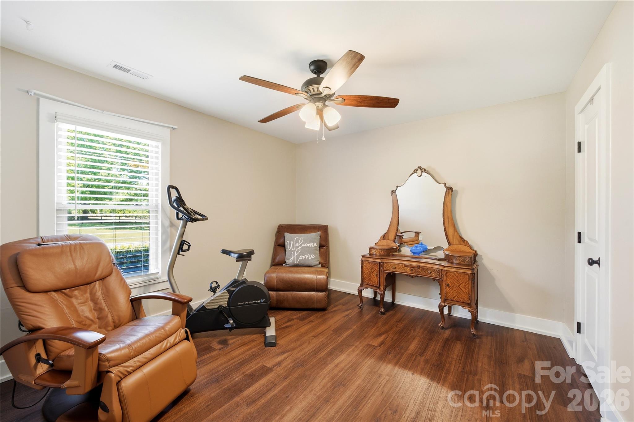 5701 Cedar Hill Drive — Wesley Chapel