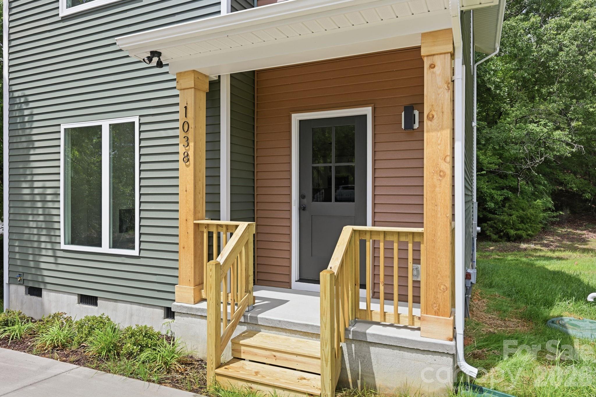 1038 Patton Avenue — Albemarle
