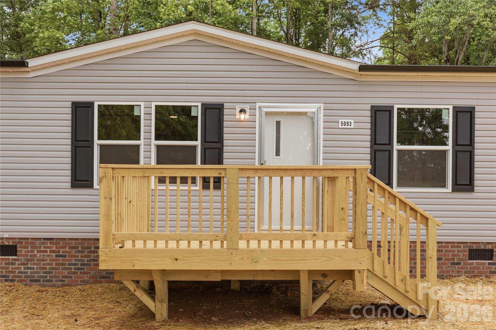 5093 E NC Highway 150 None — Lincolnton