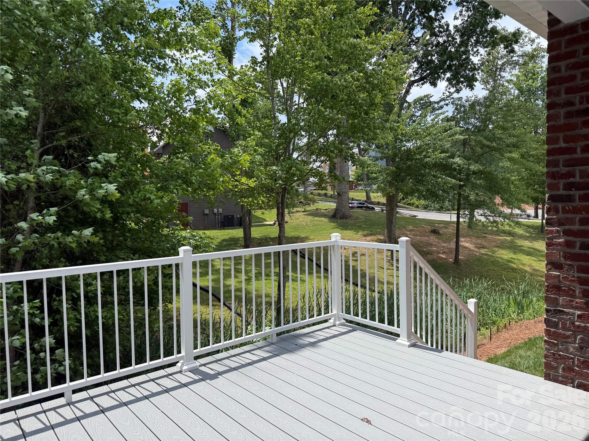 107 Abbington Lane — Shelby