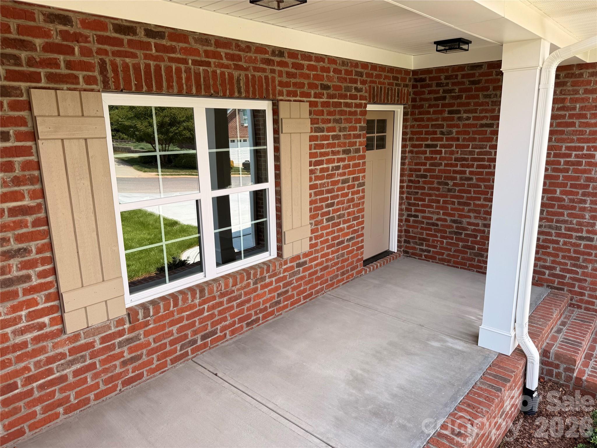 107 Abbington Lane — Shelby