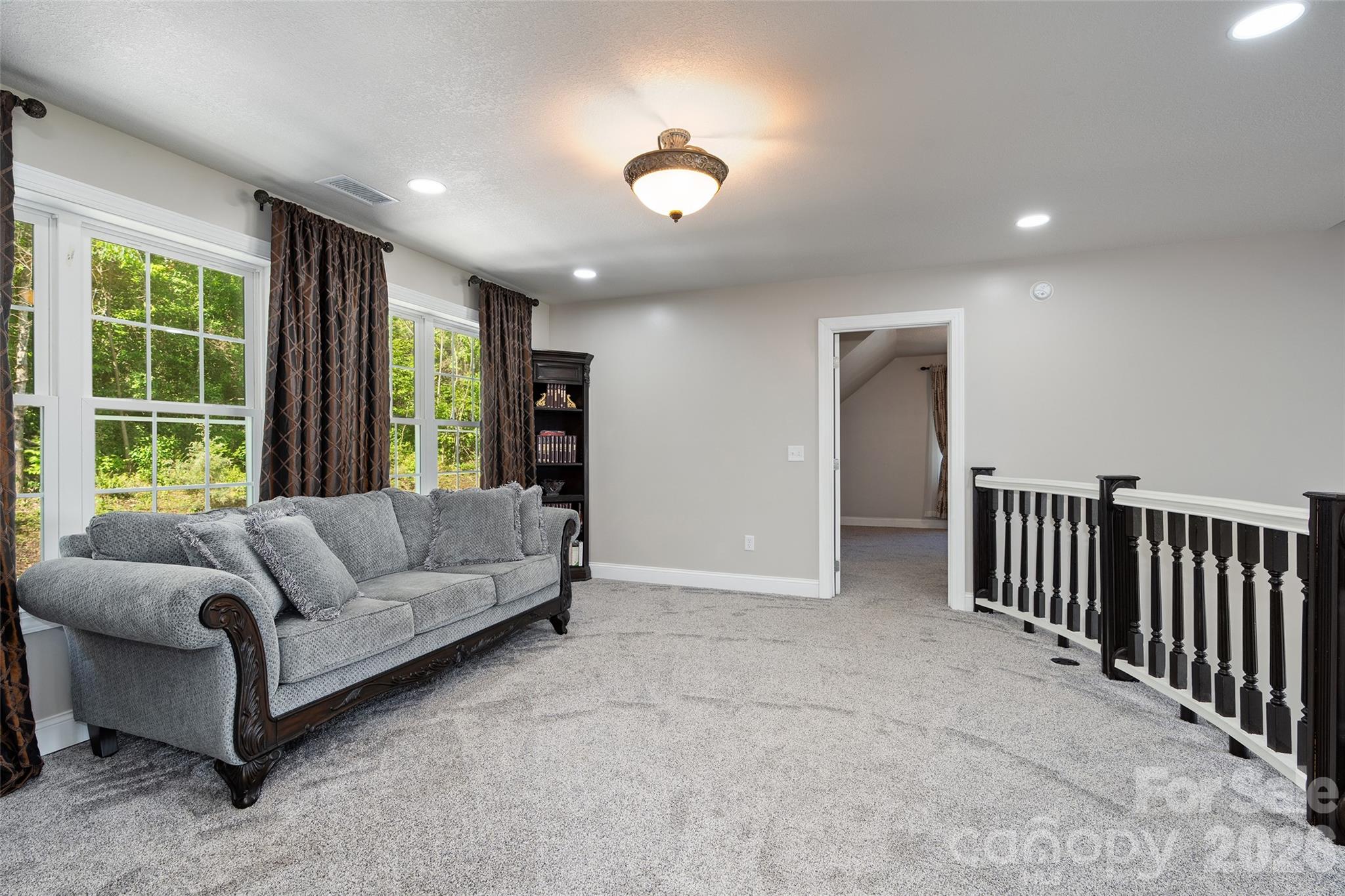 114 Nesting Ridge — Waynesville