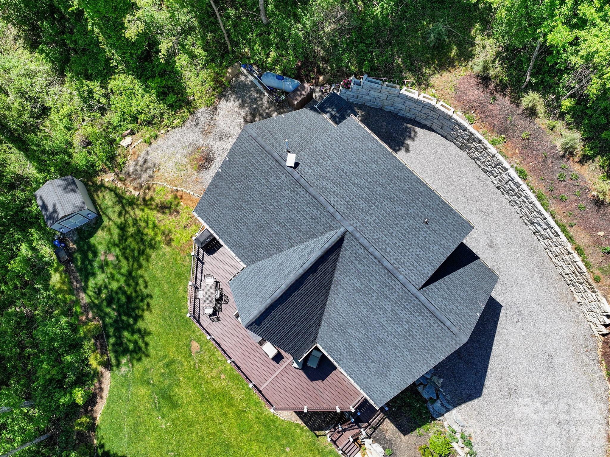 114 Nesting Ridge — Waynesville