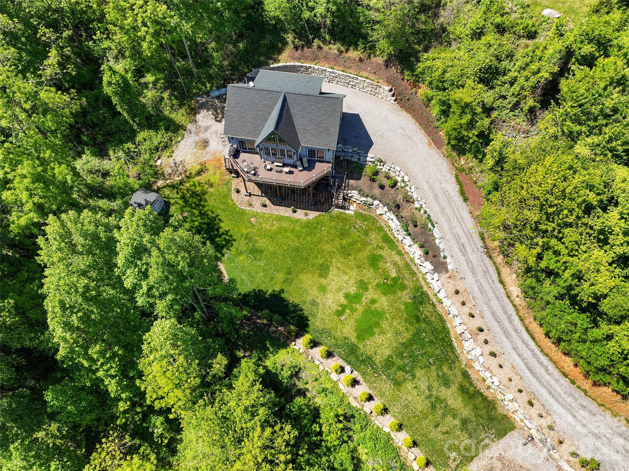 114 Nesting Ridge — Waynesville
