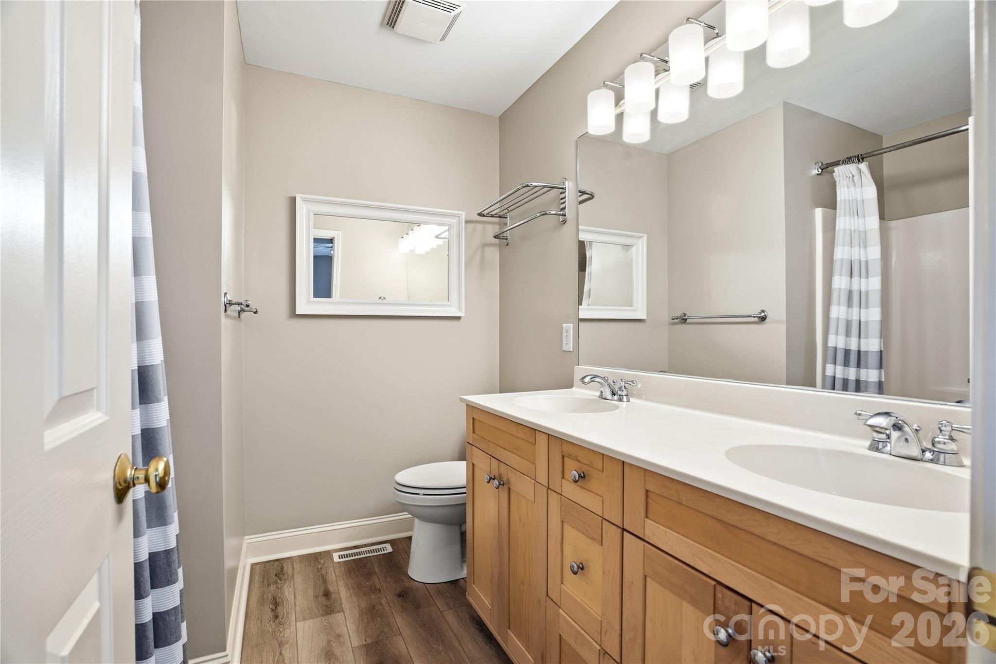4945 Grassy Creek Road — Denver