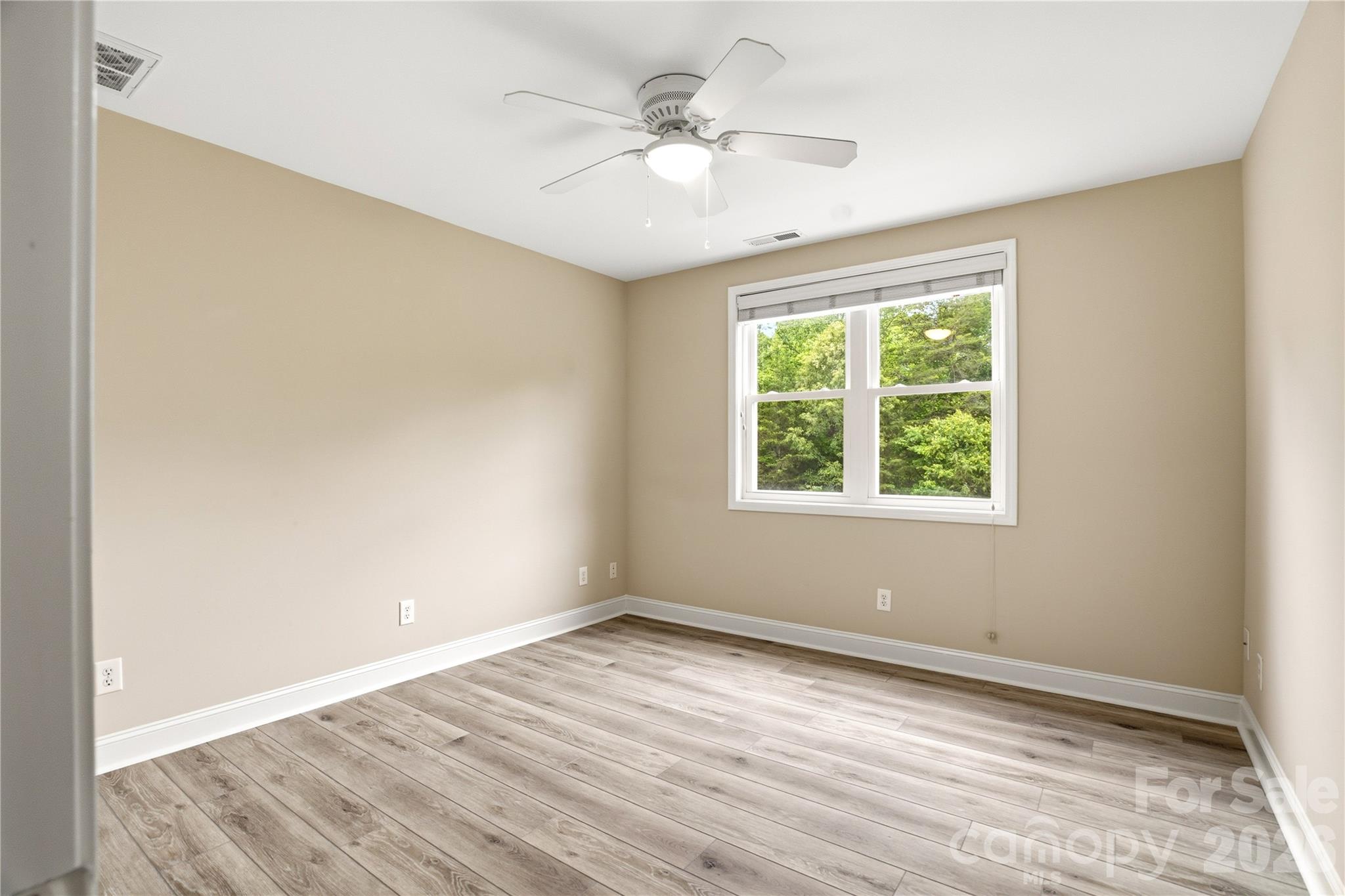 4945 Grassy Creek Road — Denver