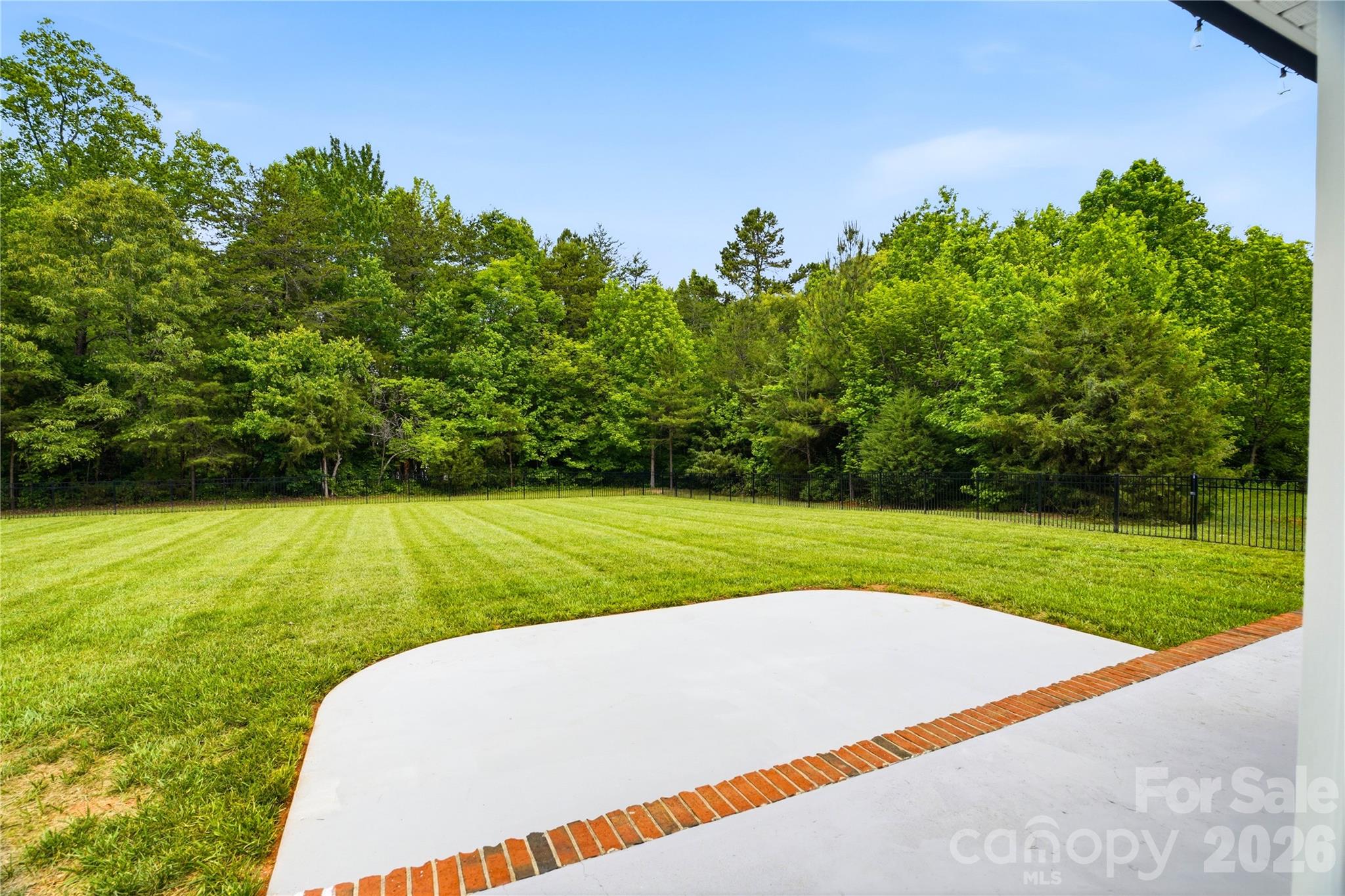 4945 Grassy Creek Road — Denver