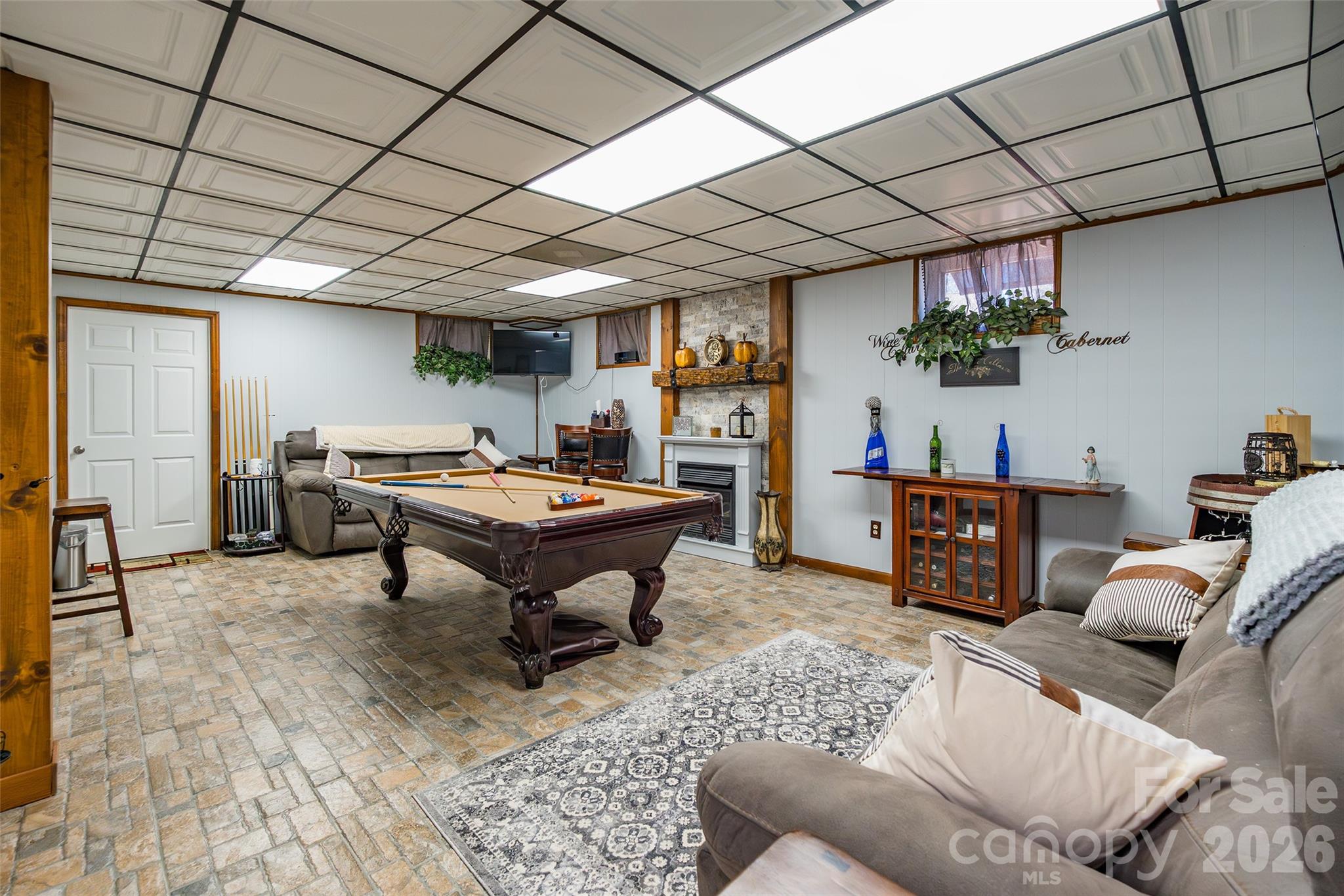 4205 Lake Shore Road S — Denver