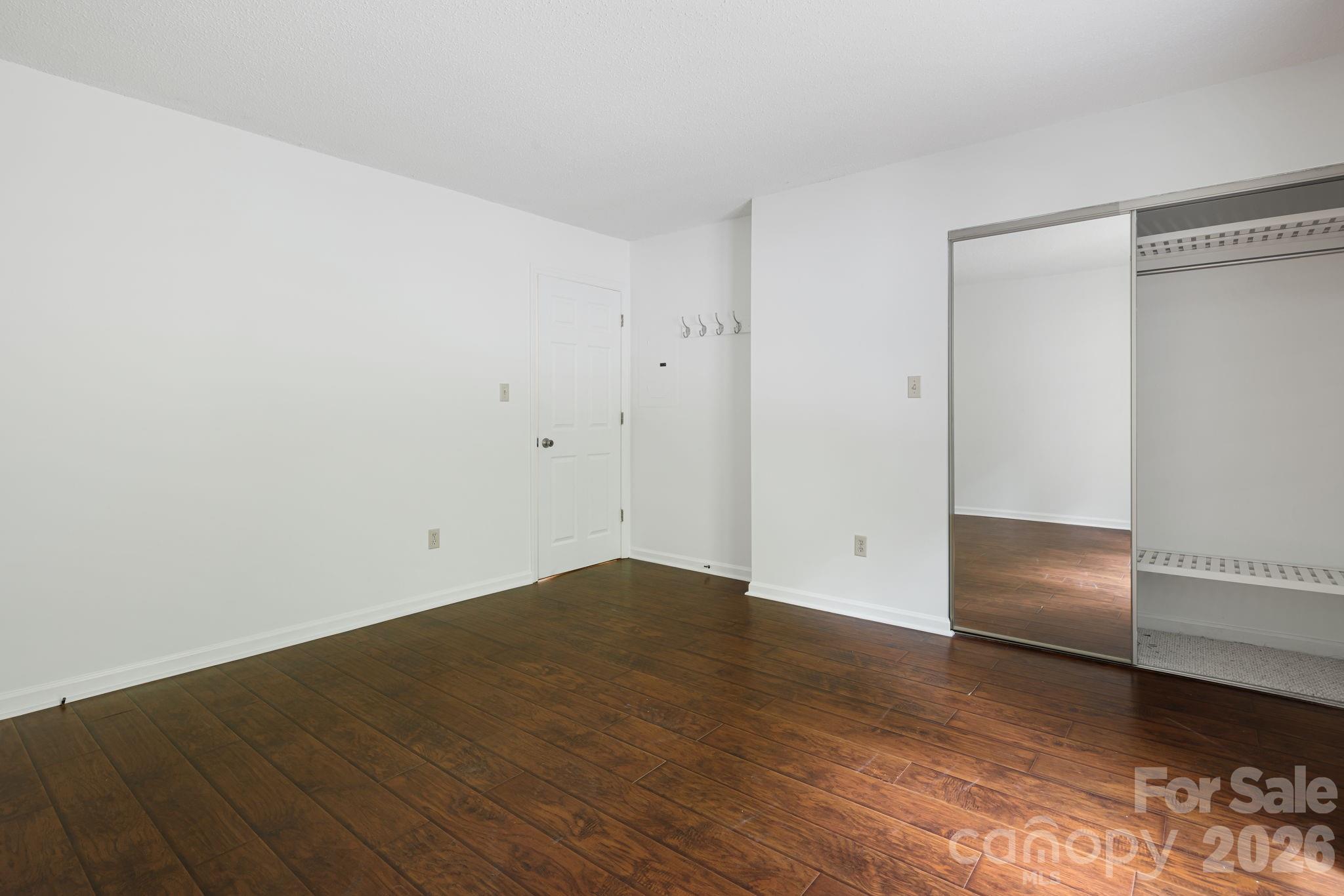 305 Piney Mountain Drive #J2 — Asheville