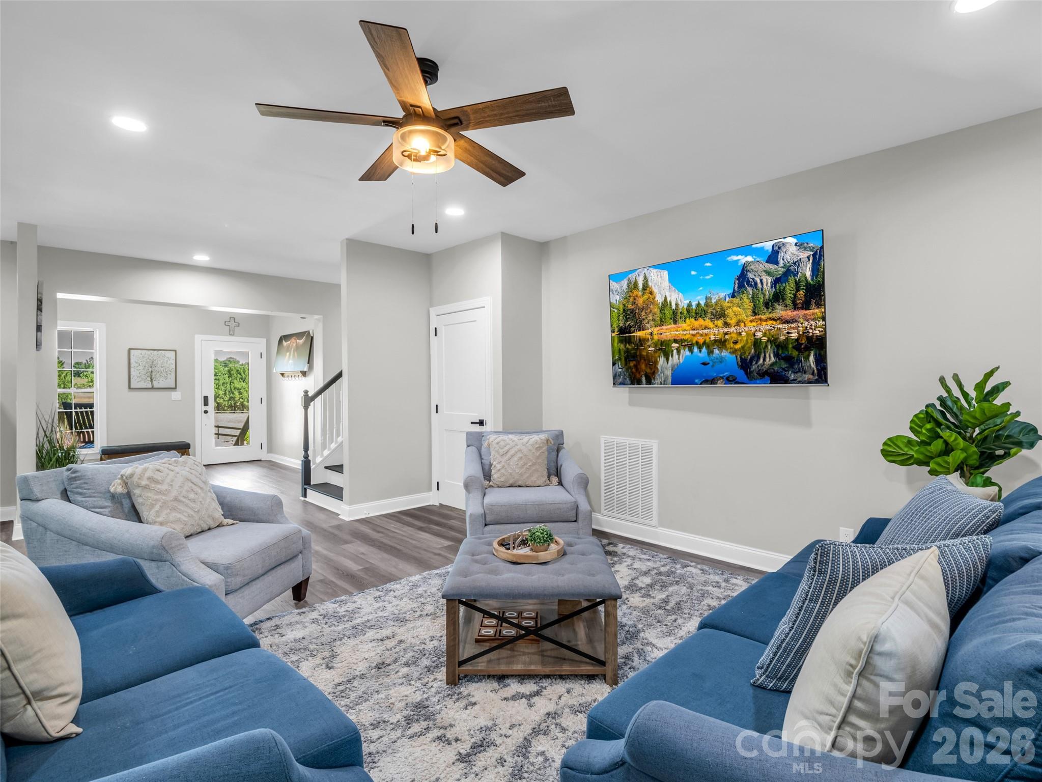 4647 Big Level Road — Mill Spring