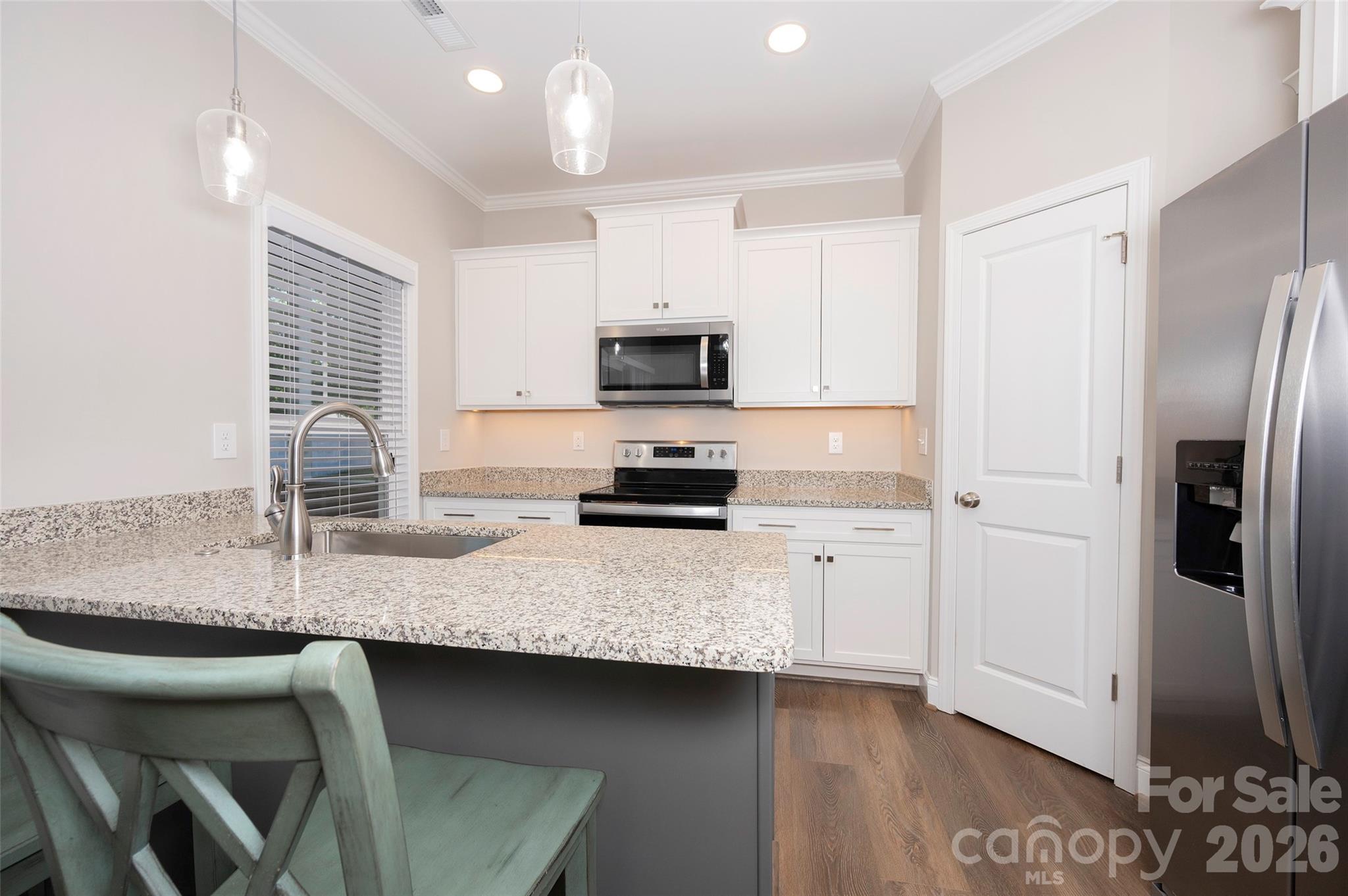 438 Fernwood Drive — Yadkinville