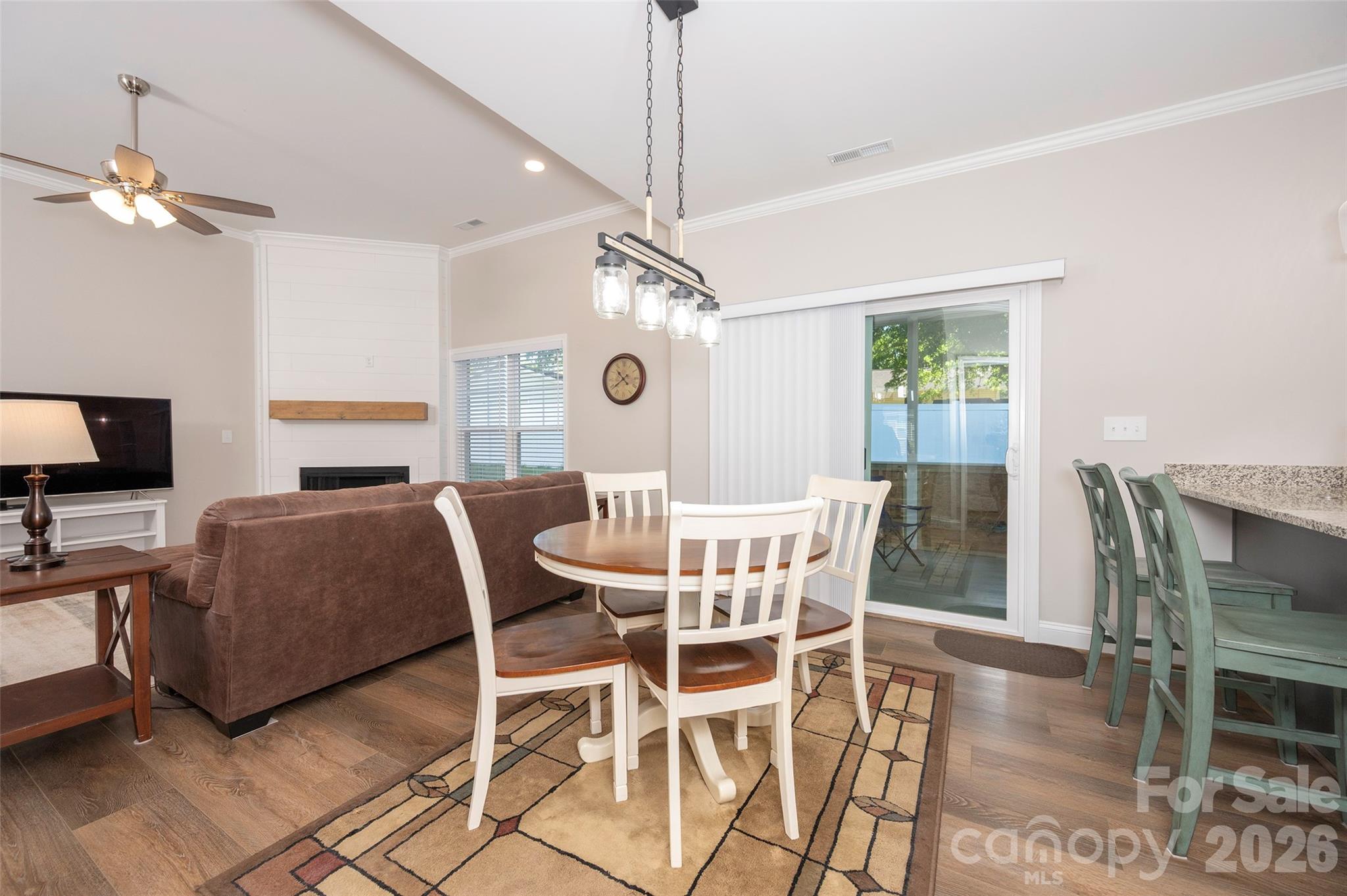 438 Fernwood Drive — Yadkinville