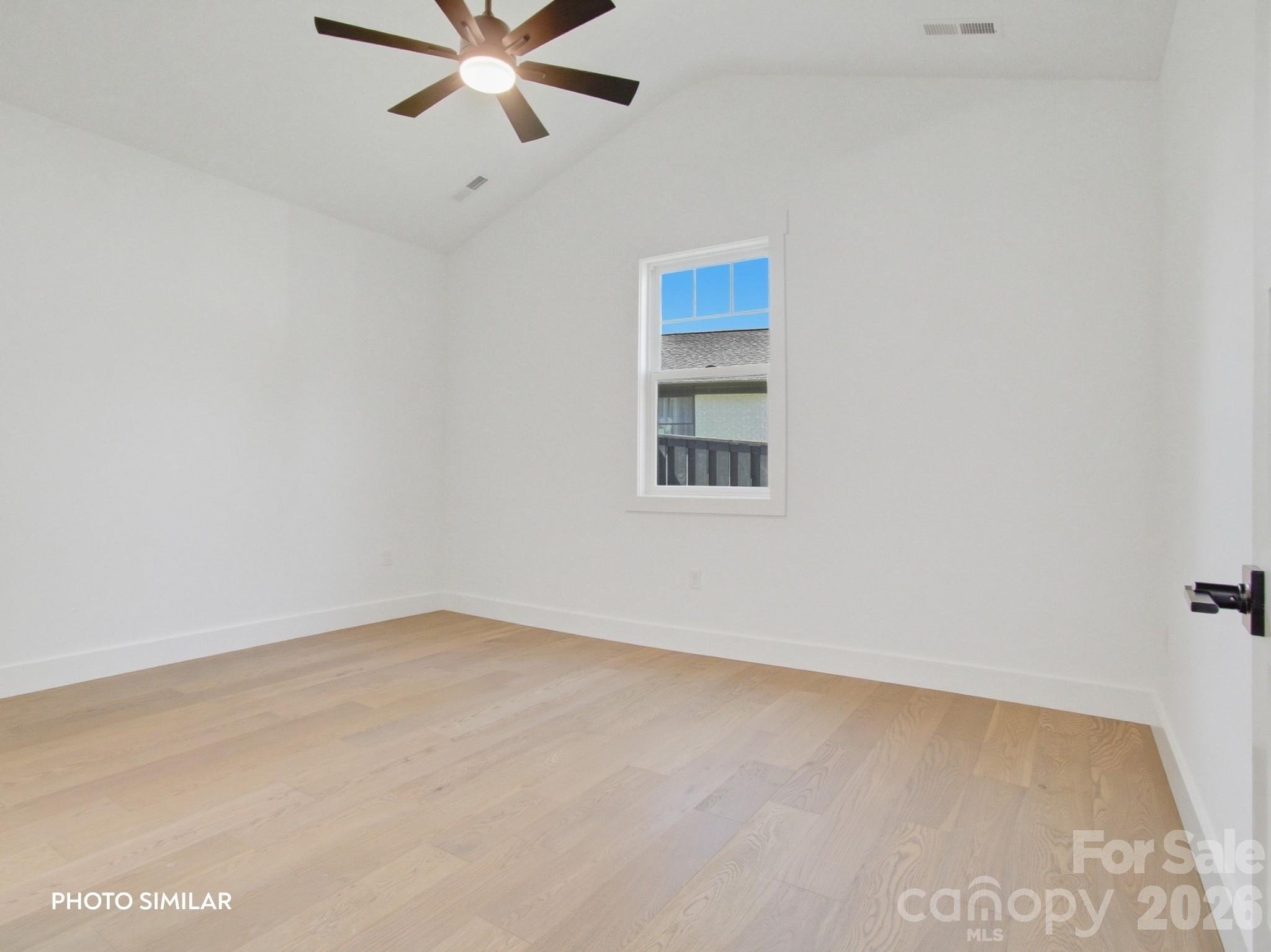 617 W Allen Street — Hendersonville