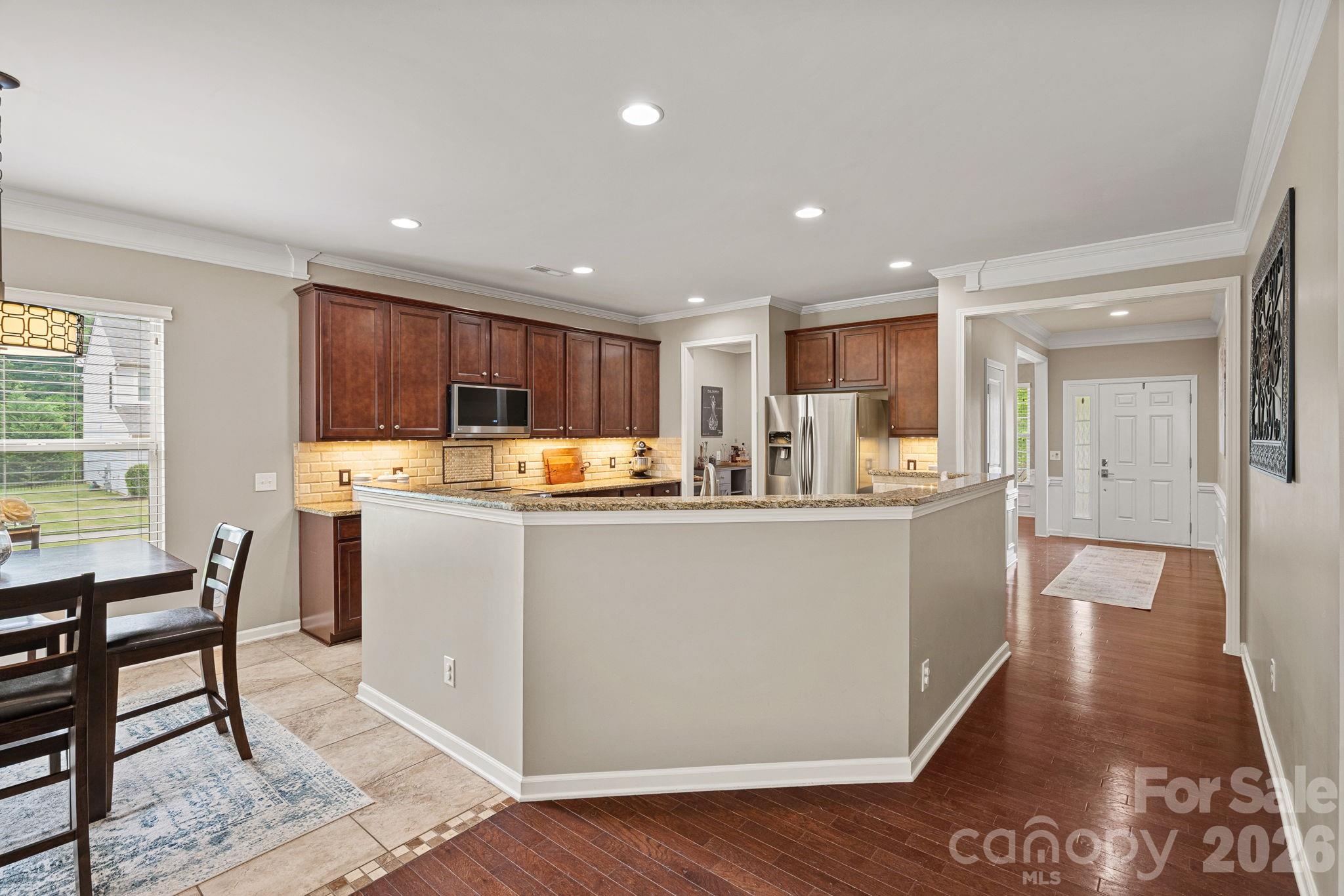 404 Senate Court Way — Huntersville