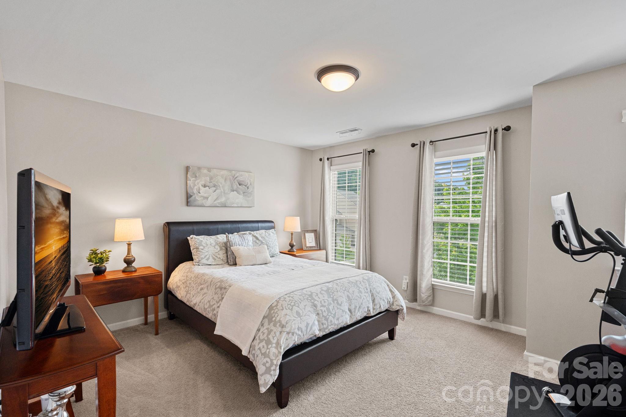 404 Senate Court Way — Huntersville