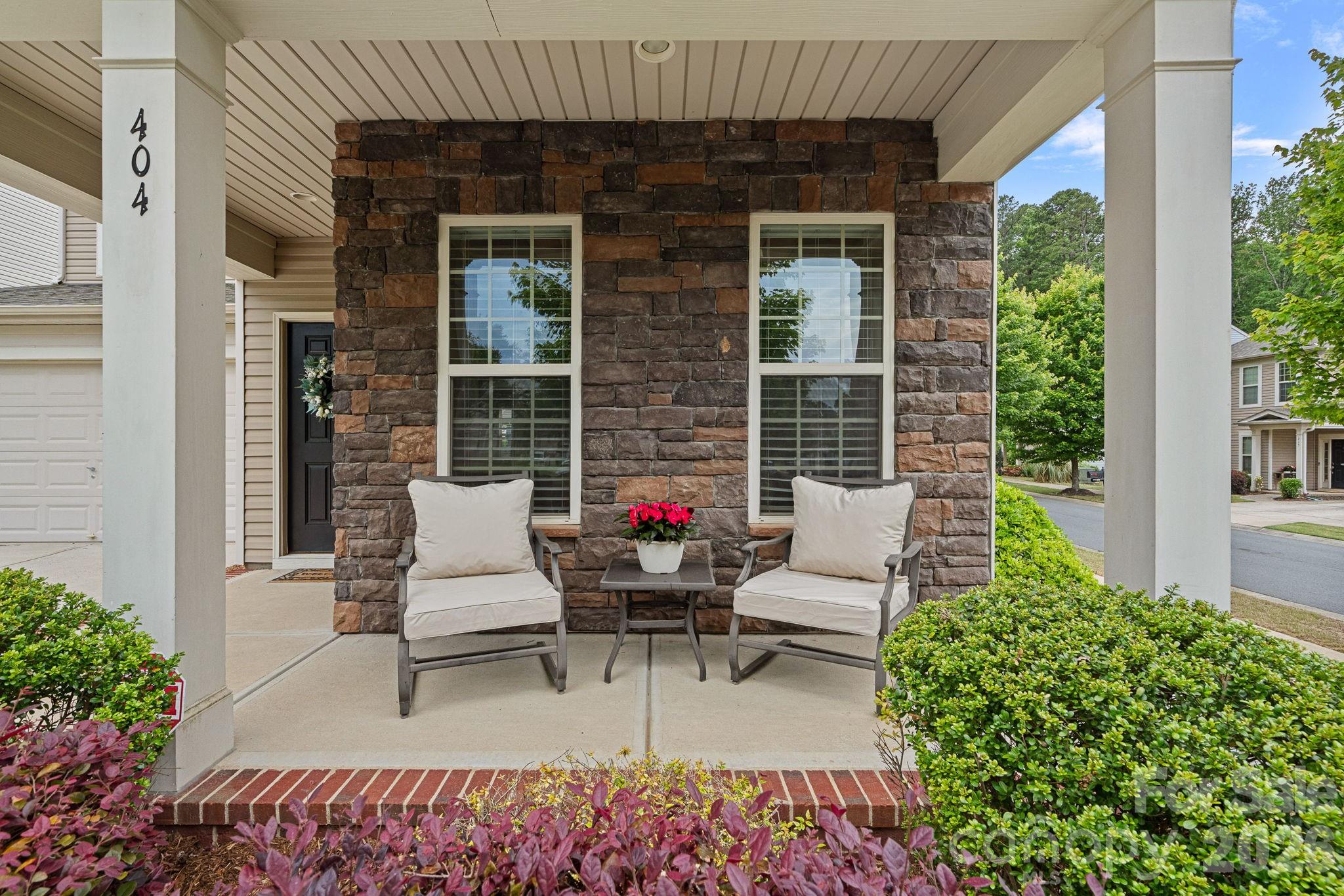 404 Senate Court Way — Huntersville