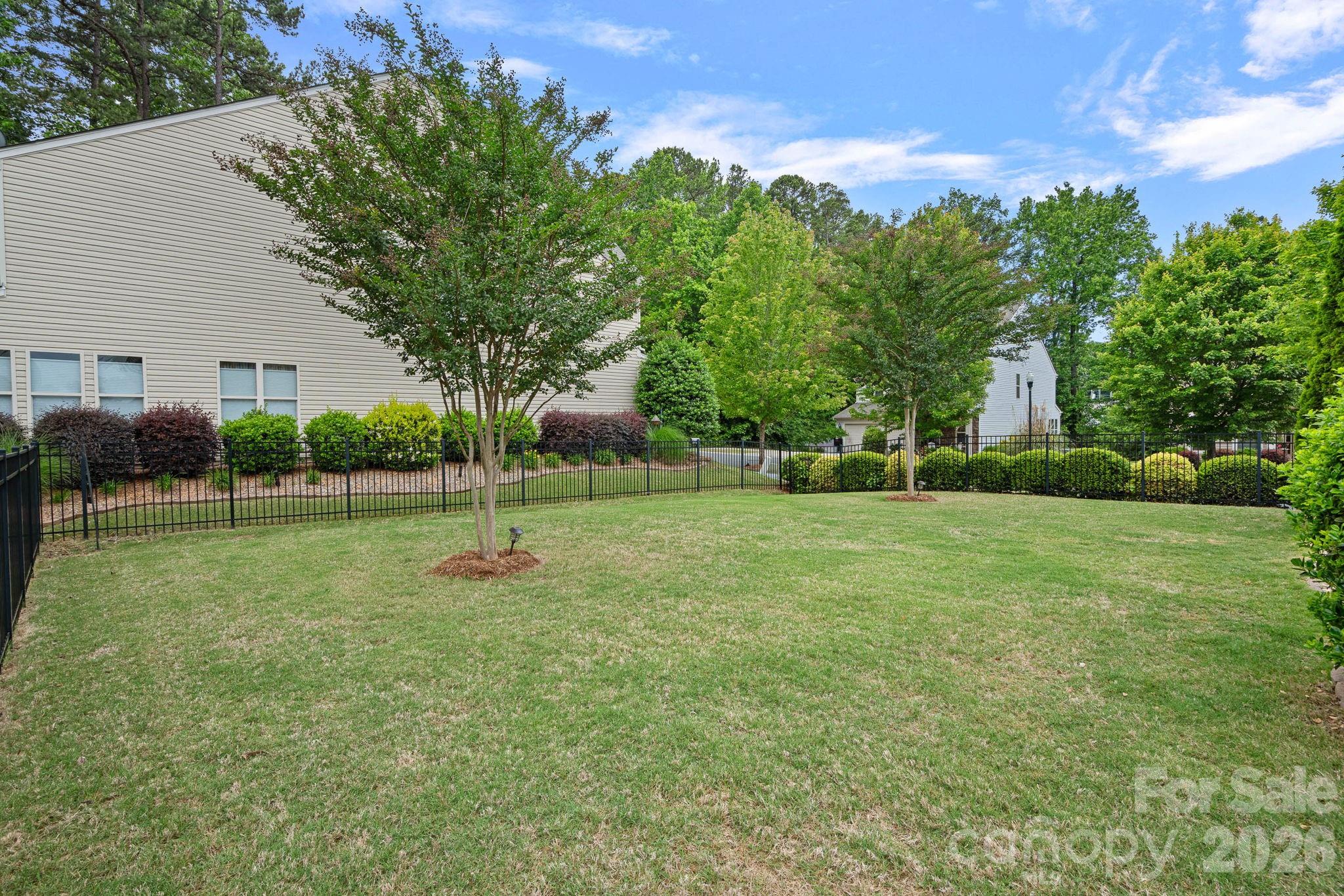 404 Senate Court Way — Huntersville