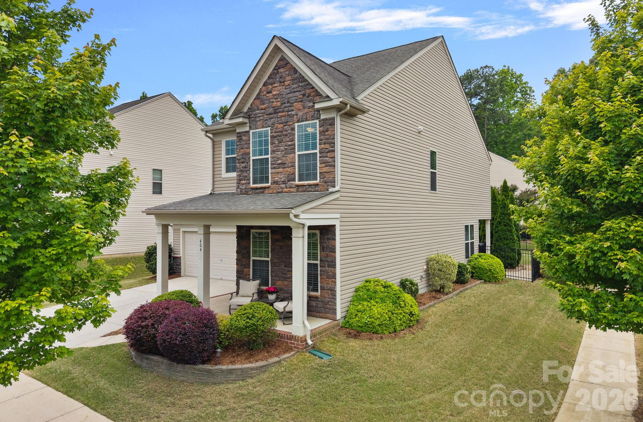 404 Senate Court Way — Huntersville