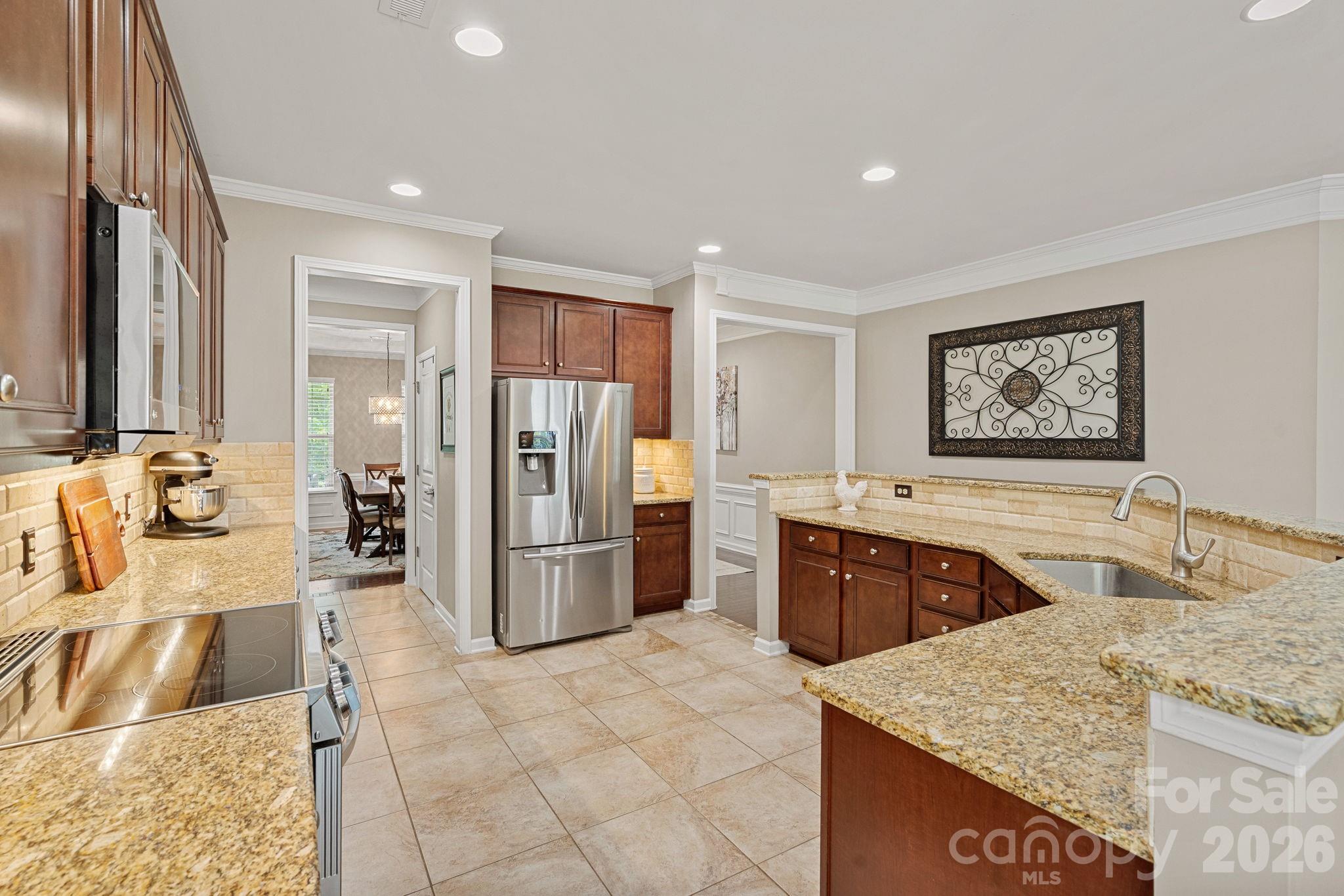 404 Senate Court Way — Huntersville