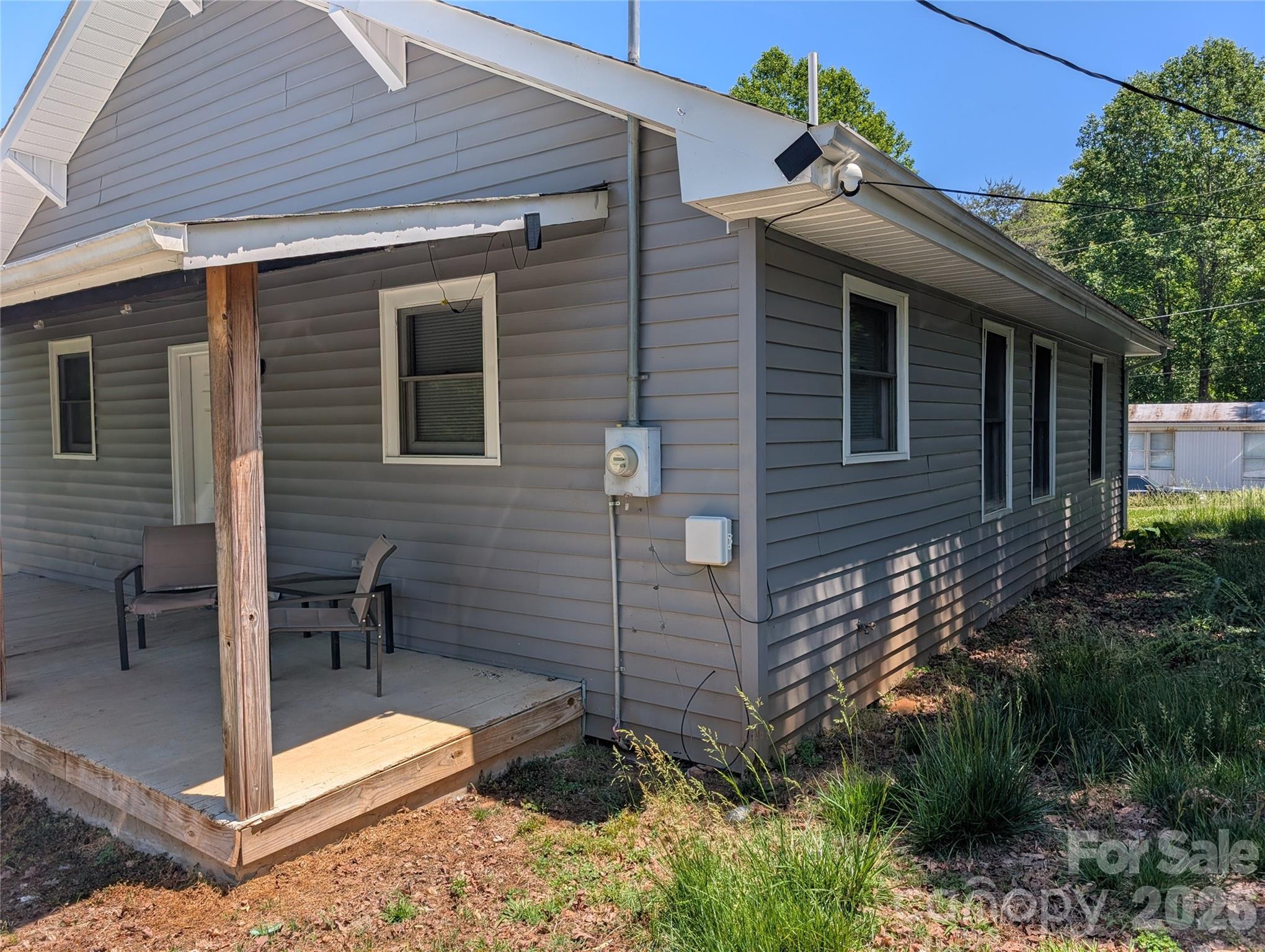 204 Shelby Street — Hickory