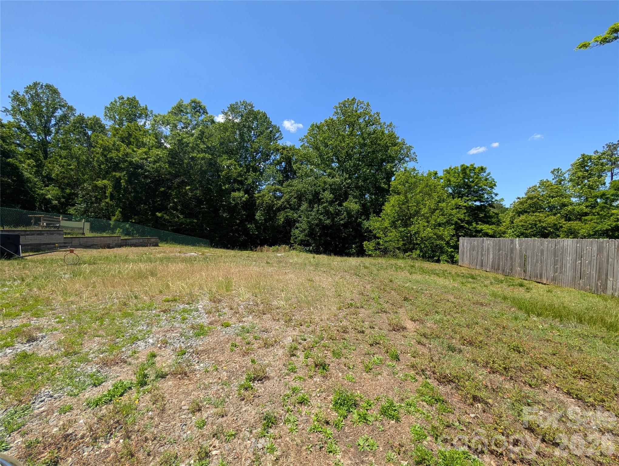 204 Shelby Street — Hickory