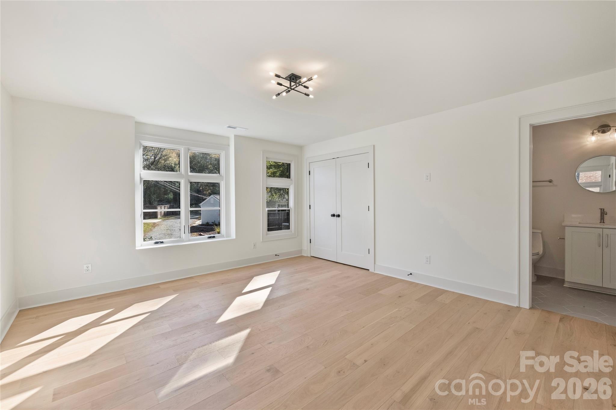 2027 Thurmond Place — Charlotte