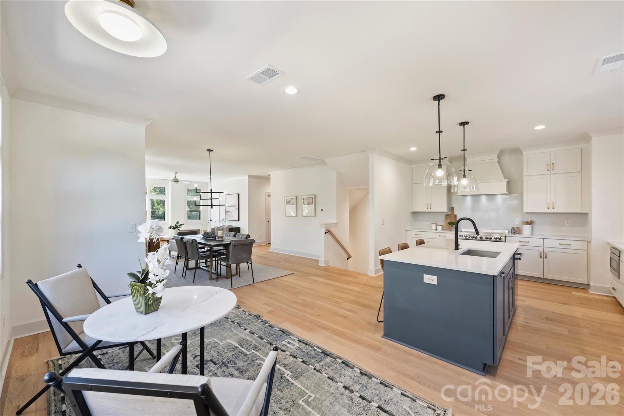 2027 Thurmond Place — Charlotte