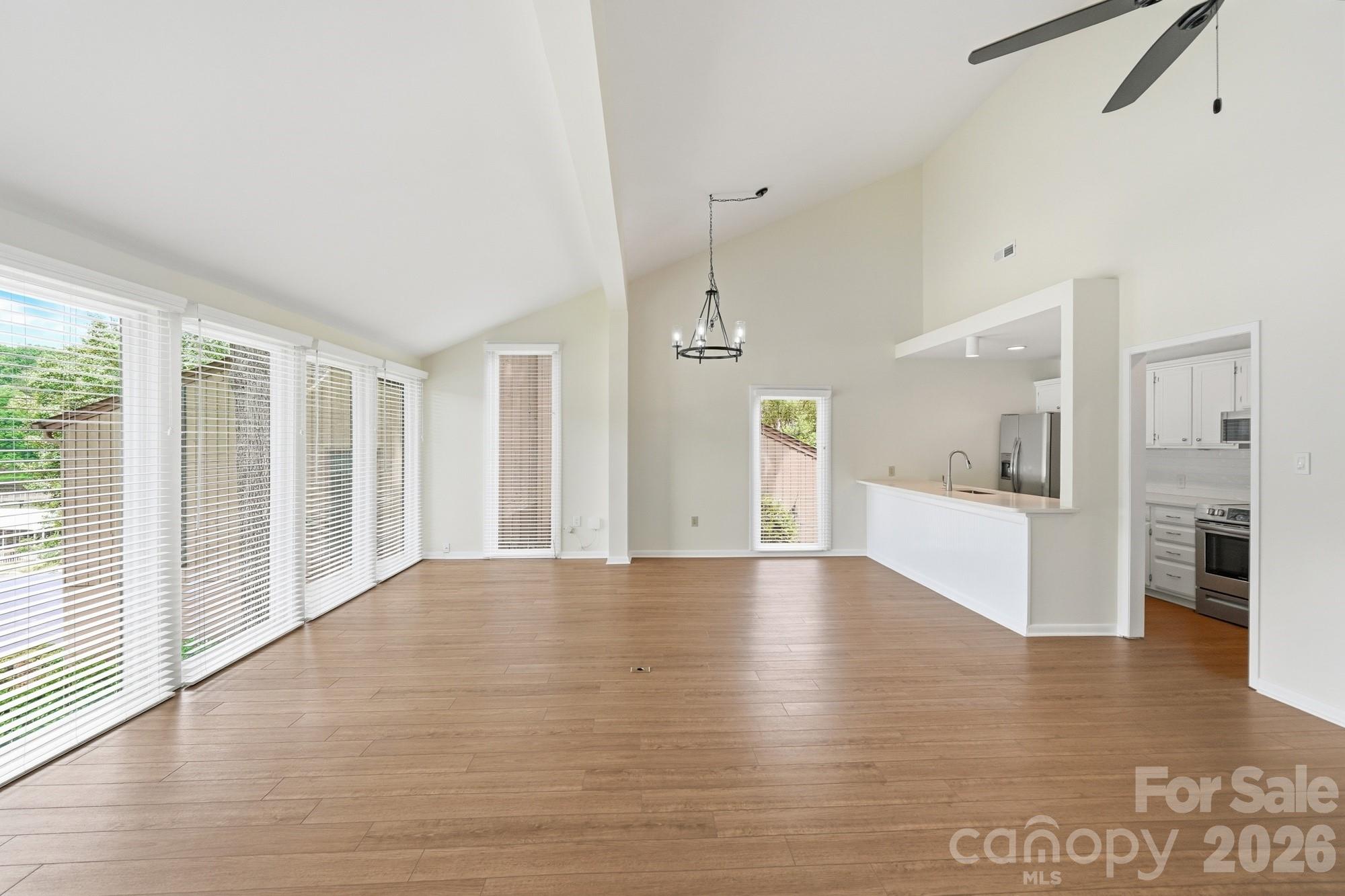 7 Marina Road — Lake Wylie