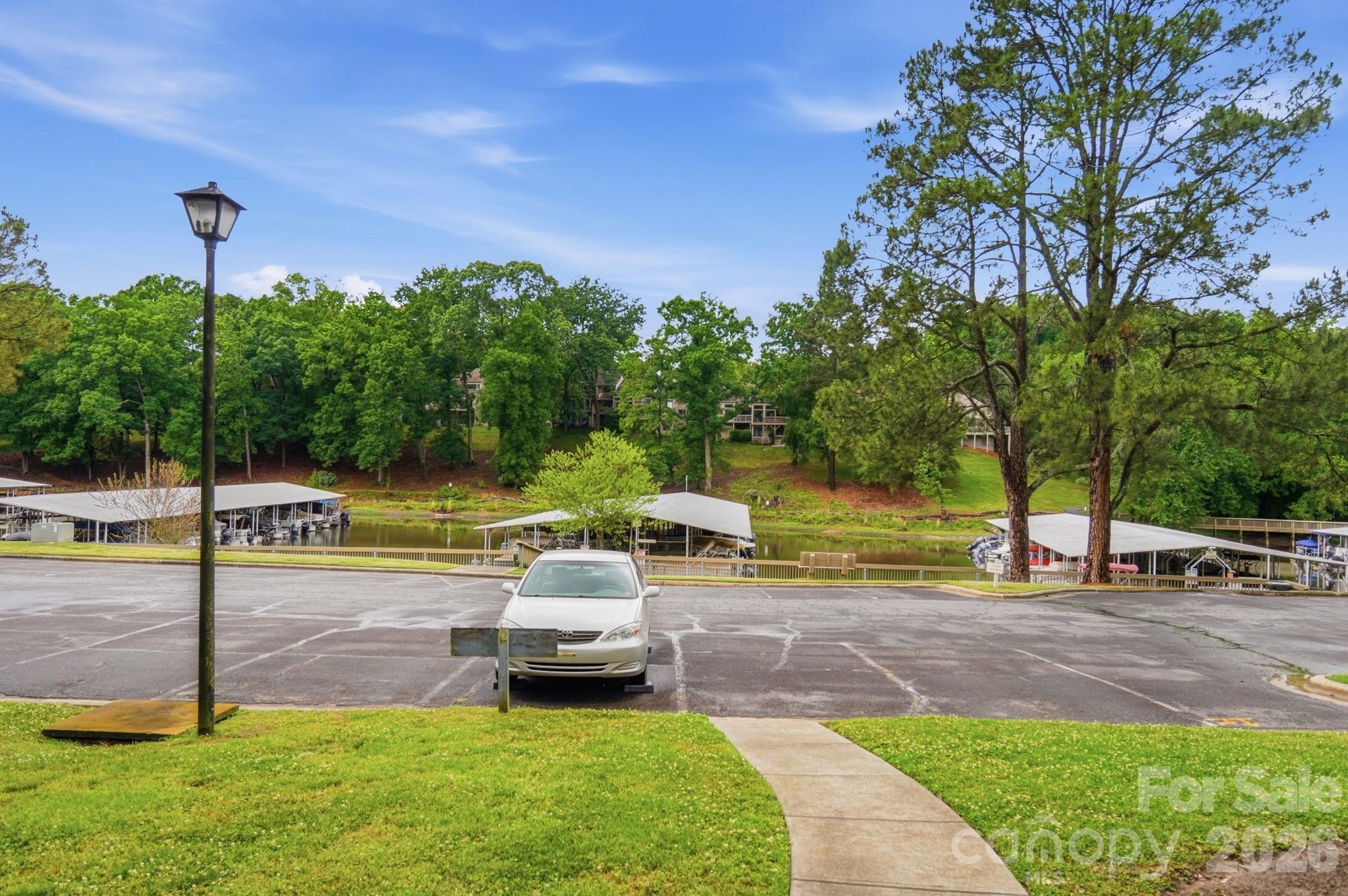7 Marina Road — Lake Wylie