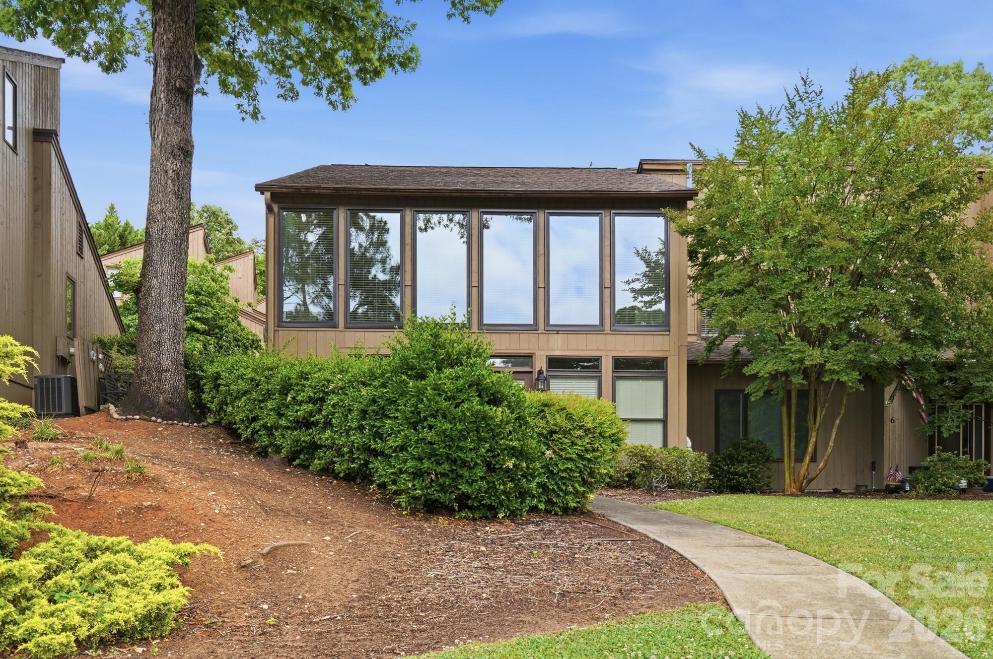 7 Marina Road — Lake Wylie