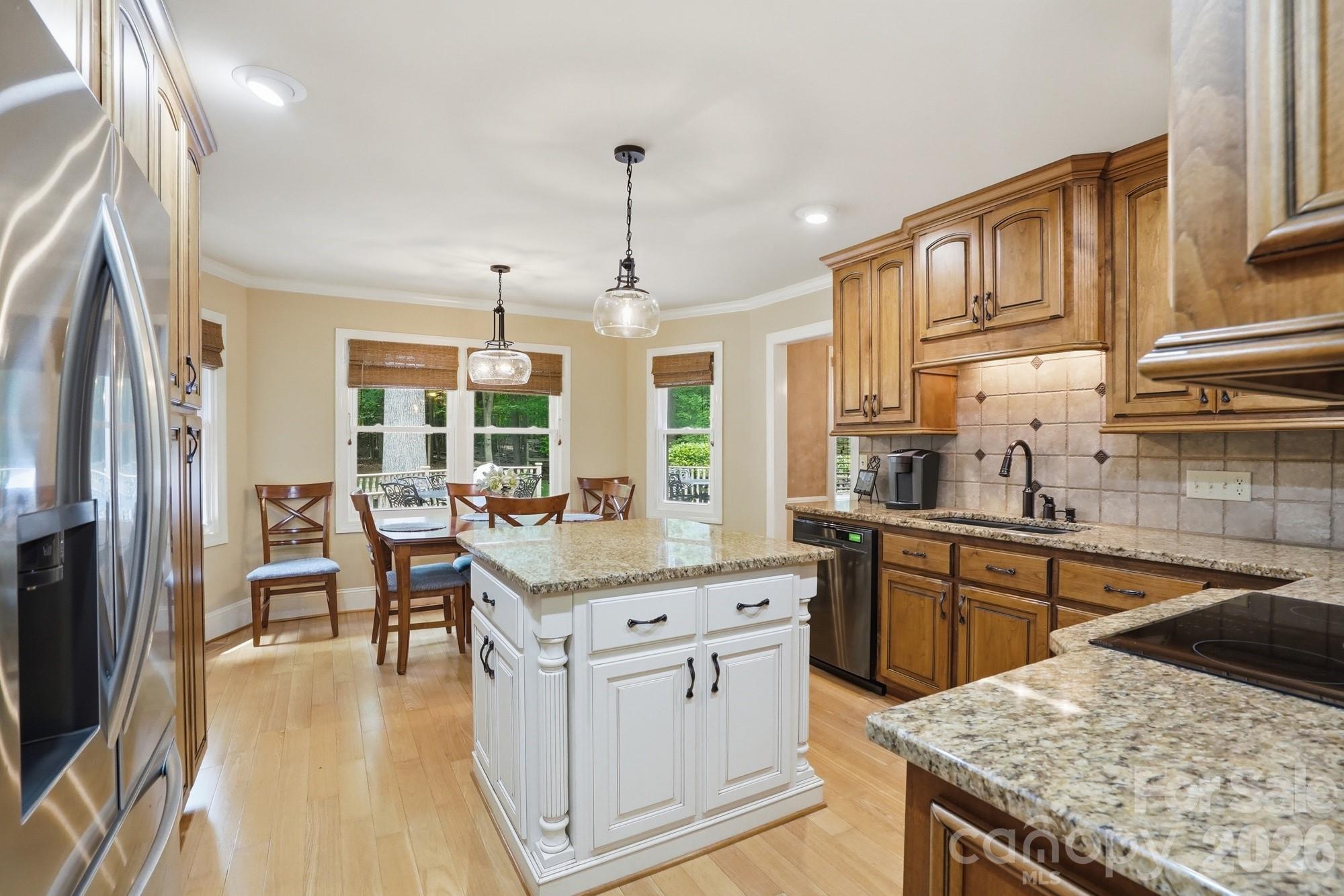 405 Hillcrest Drive — Harrisburg