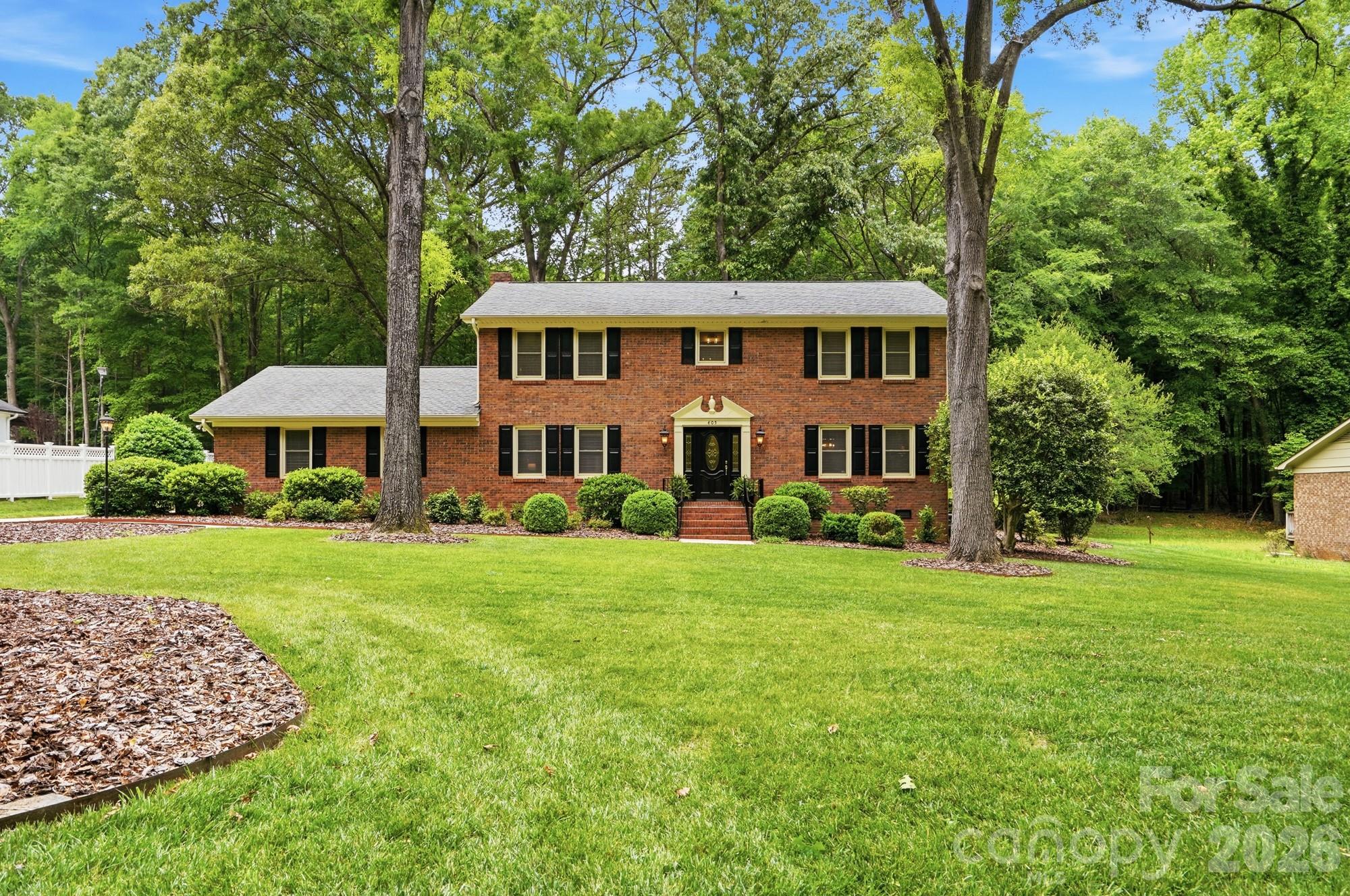 405 Hillcrest Drive — Harrisburg