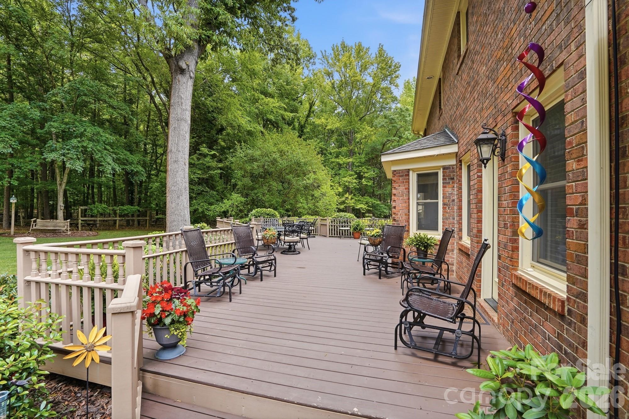 405 Hillcrest Drive — Harrisburg