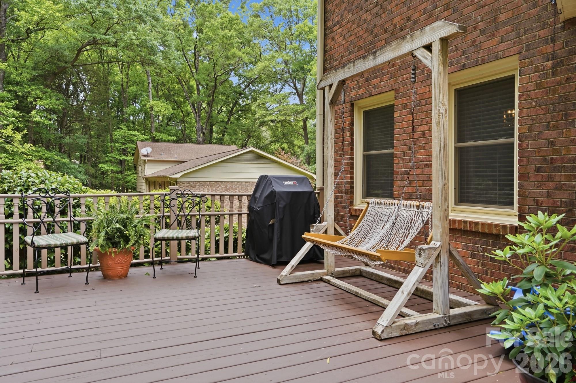 405 Hillcrest Drive — Harrisburg