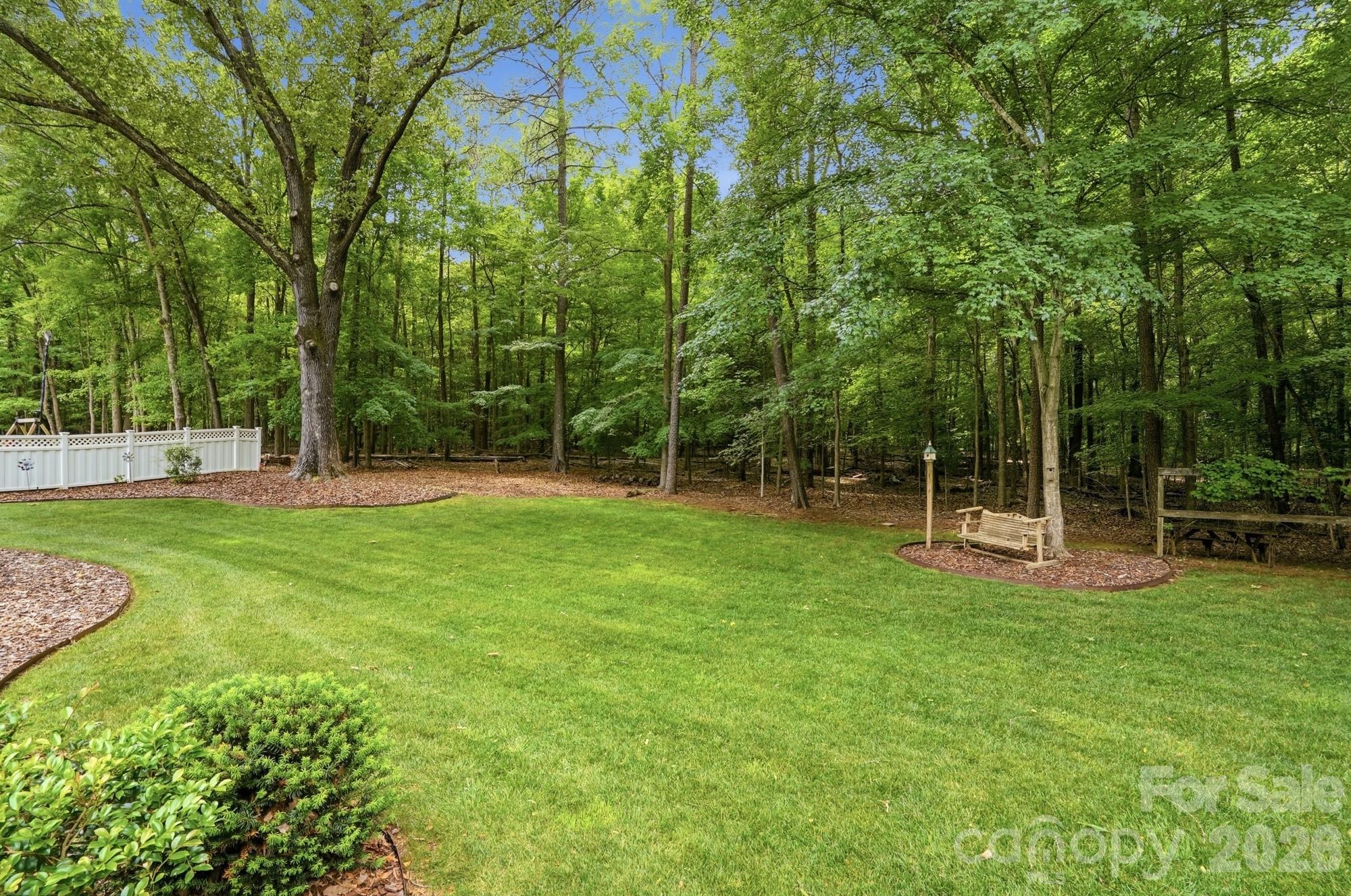405 Hillcrest Drive — Harrisburg