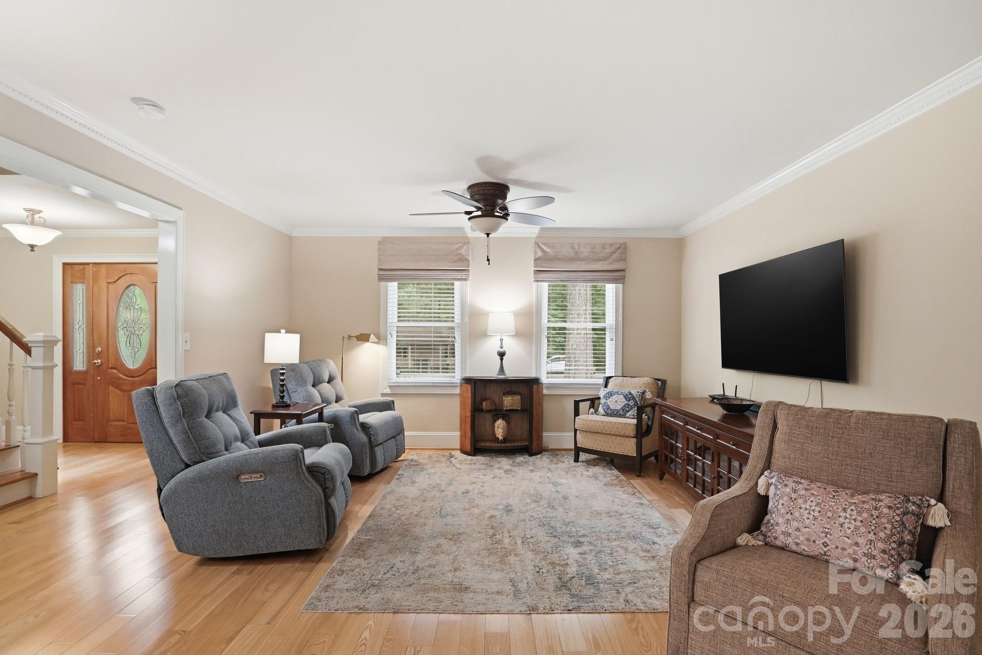 405 Hillcrest Drive — Harrisburg