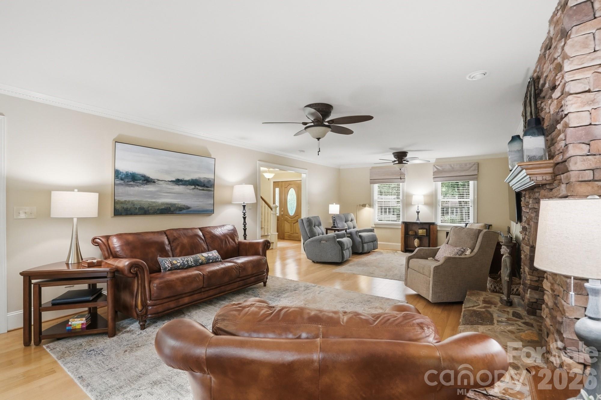 405 Hillcrest Drive — Harrisburg