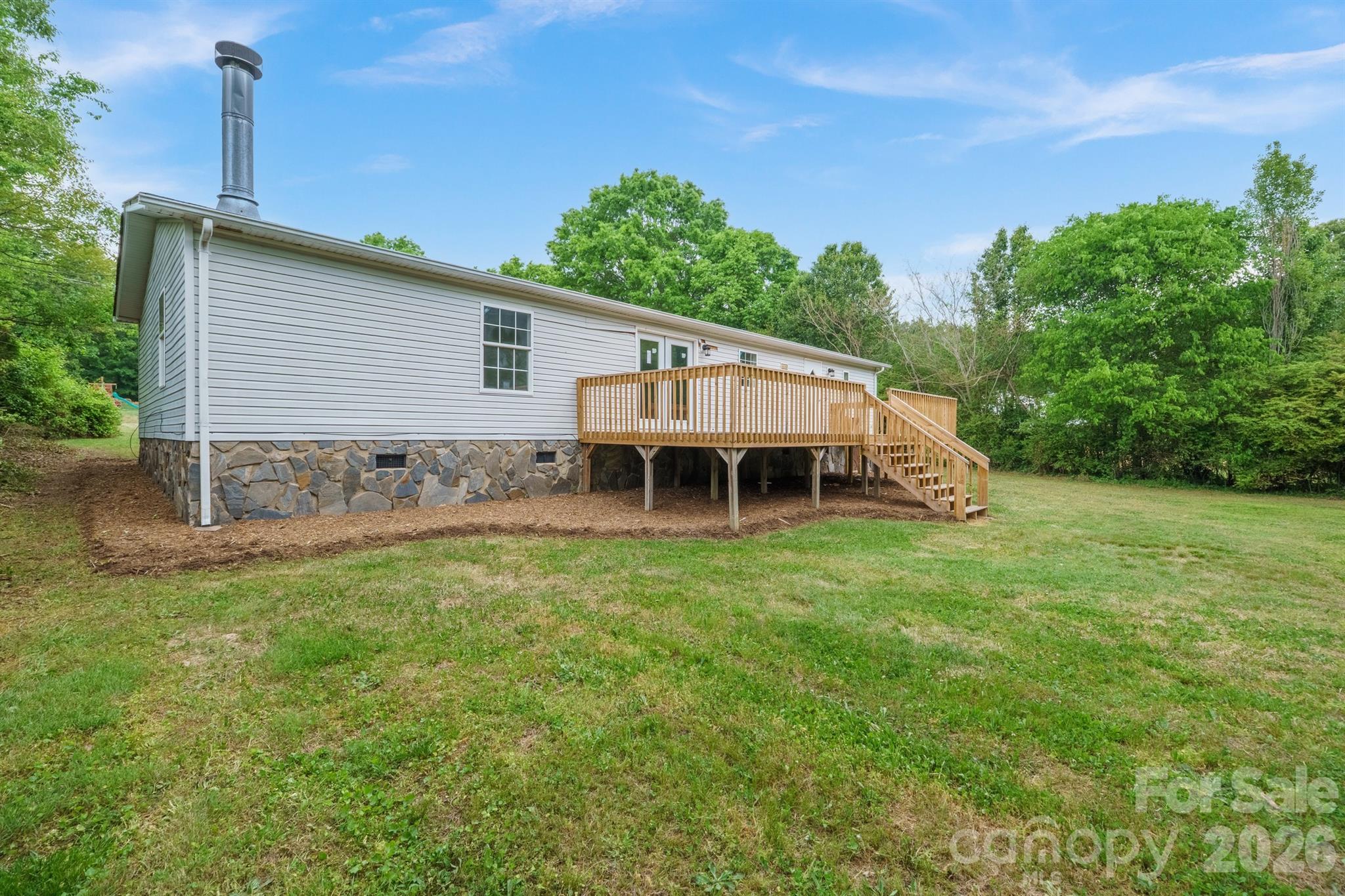 2780 Orangewood Lane — Newton