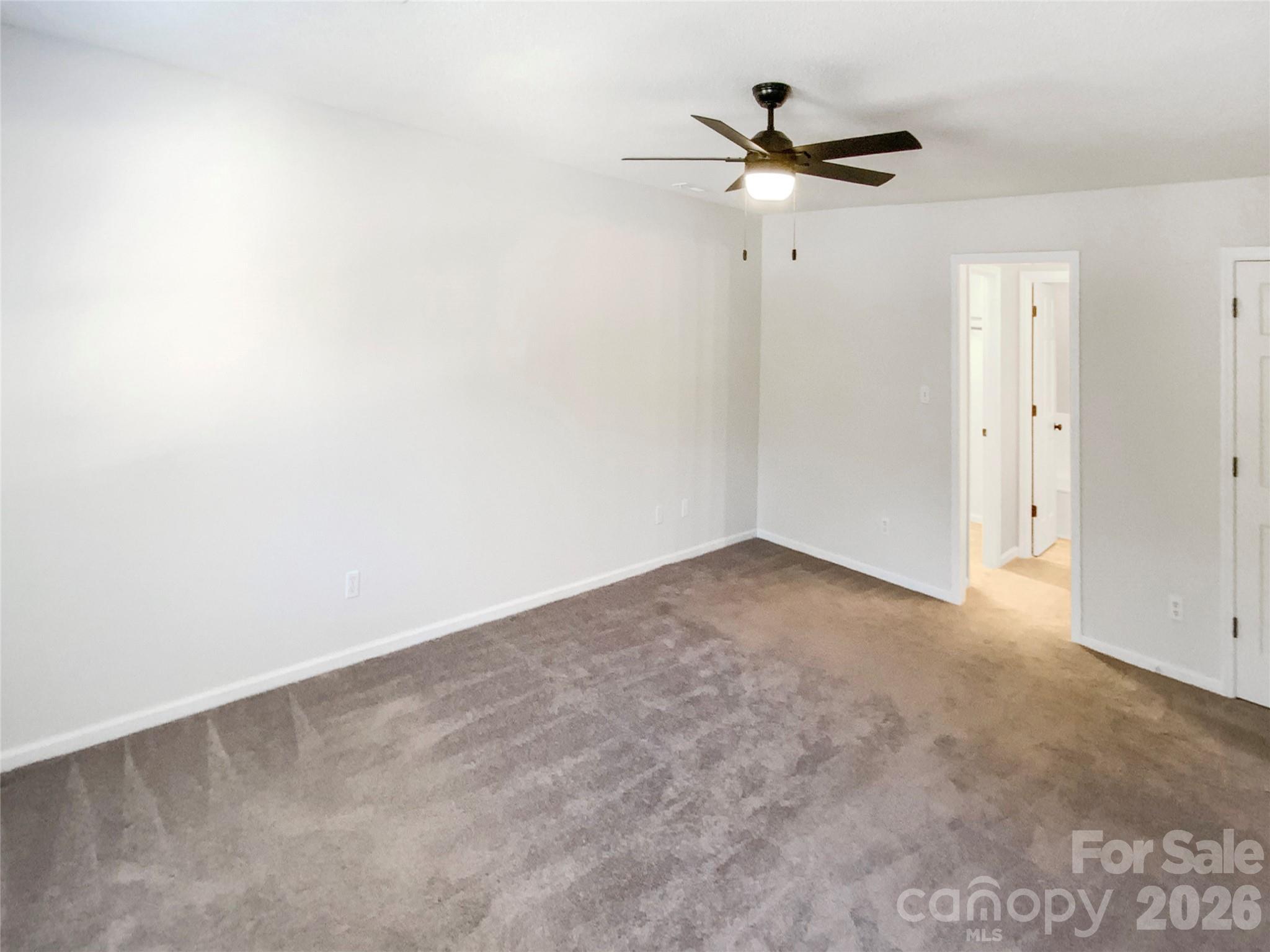 561 Briarwood Lane — Lancaster