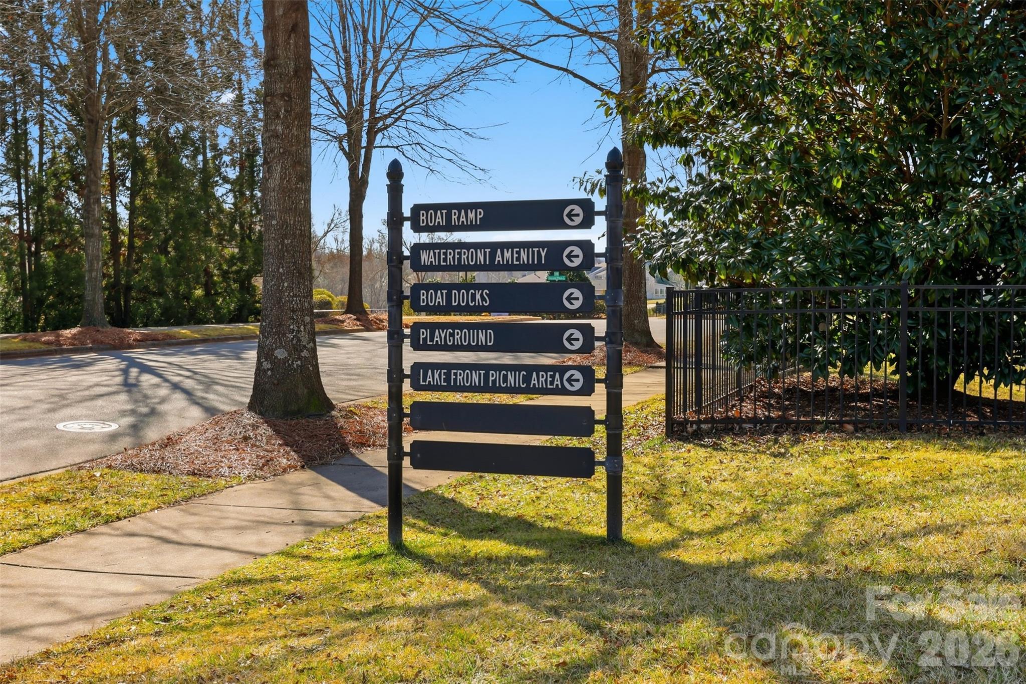 4915 Trigney Court — Charlotte
