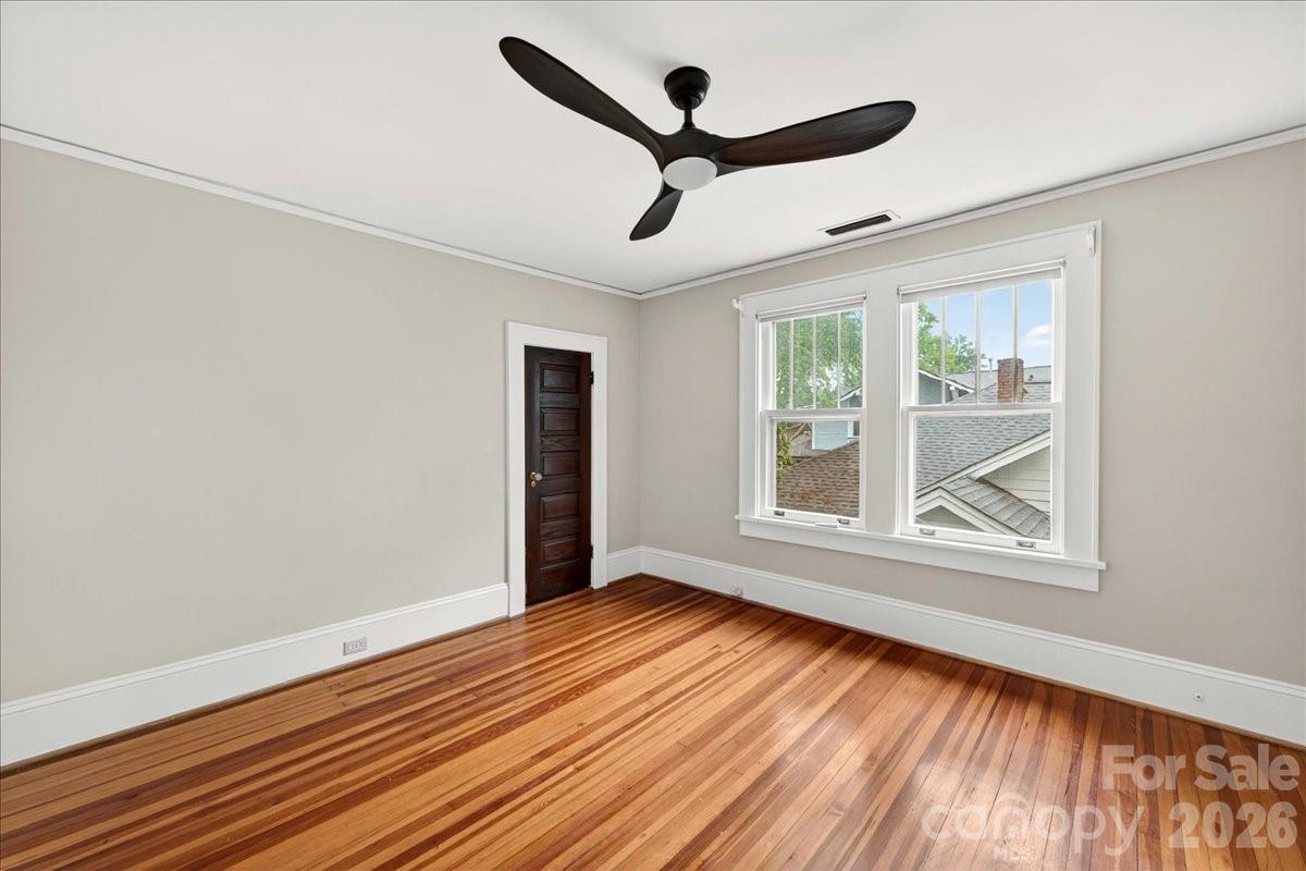 2208 E Fifth Street — Charlotte