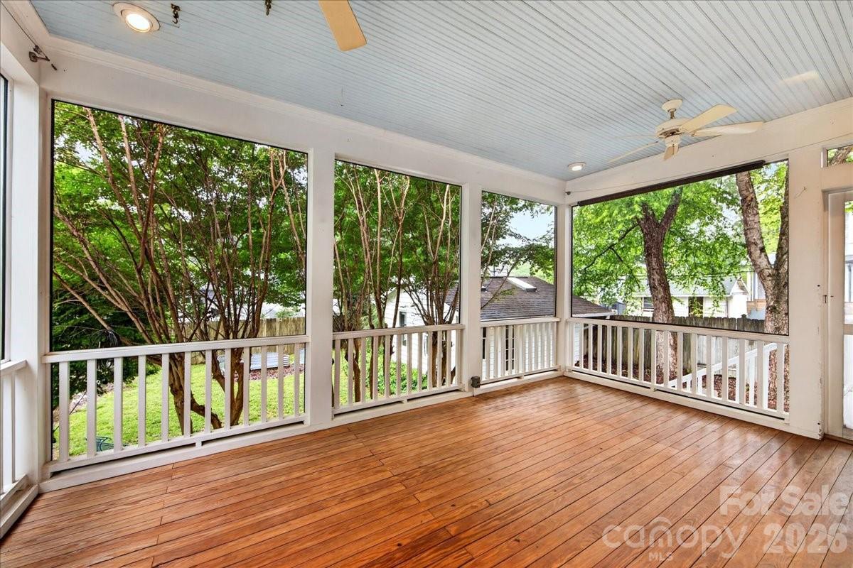 2208 E Fifth Street — Charlotte