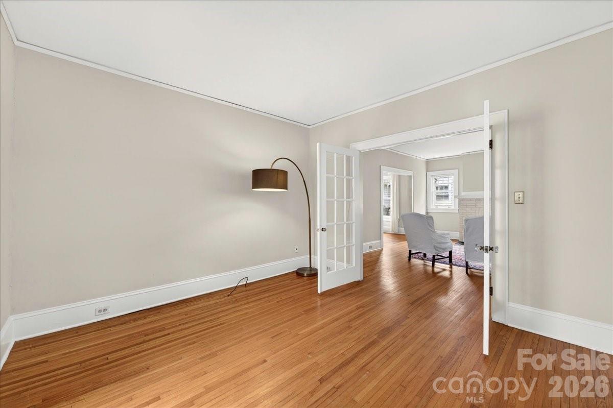 2208 E Fifth Street — Charlotte