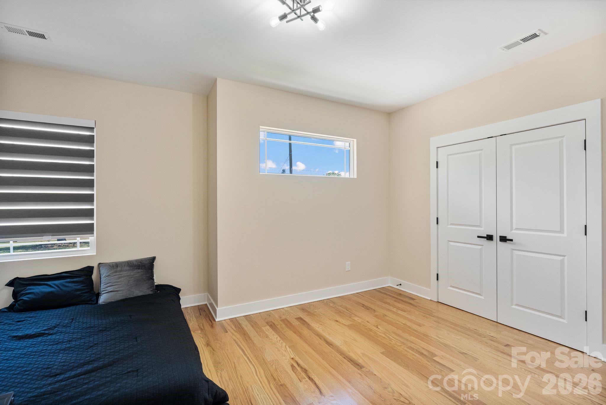 8925 Harrisburg Road — Charlotte