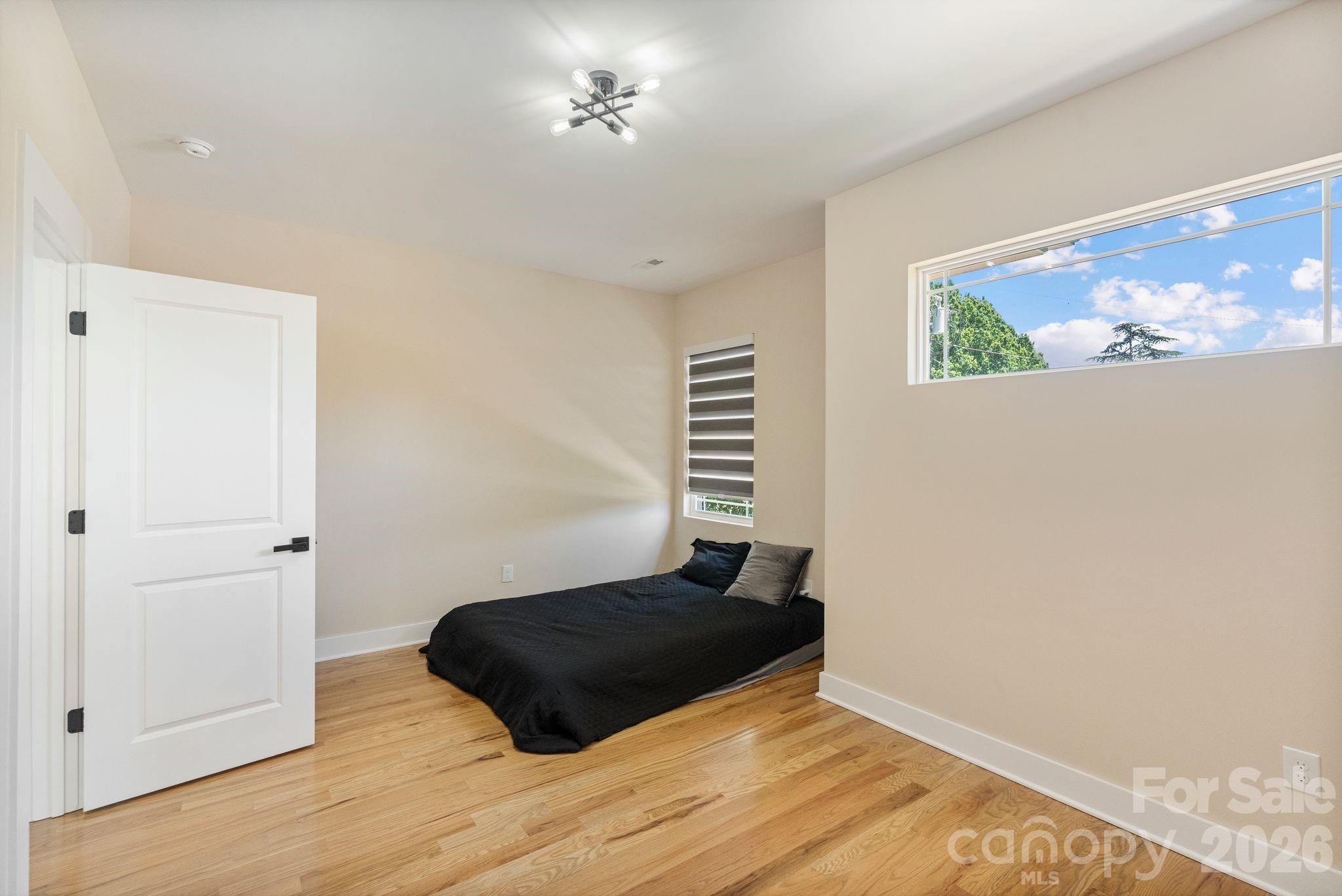 8925 Harrisburg Road — Charlotte