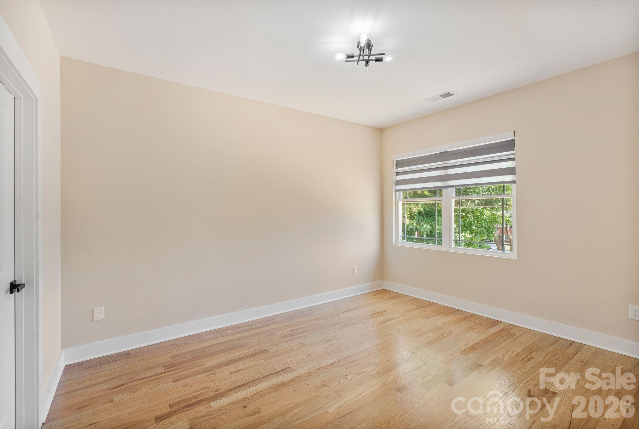 8925 Harrisburg Road — Charlotte