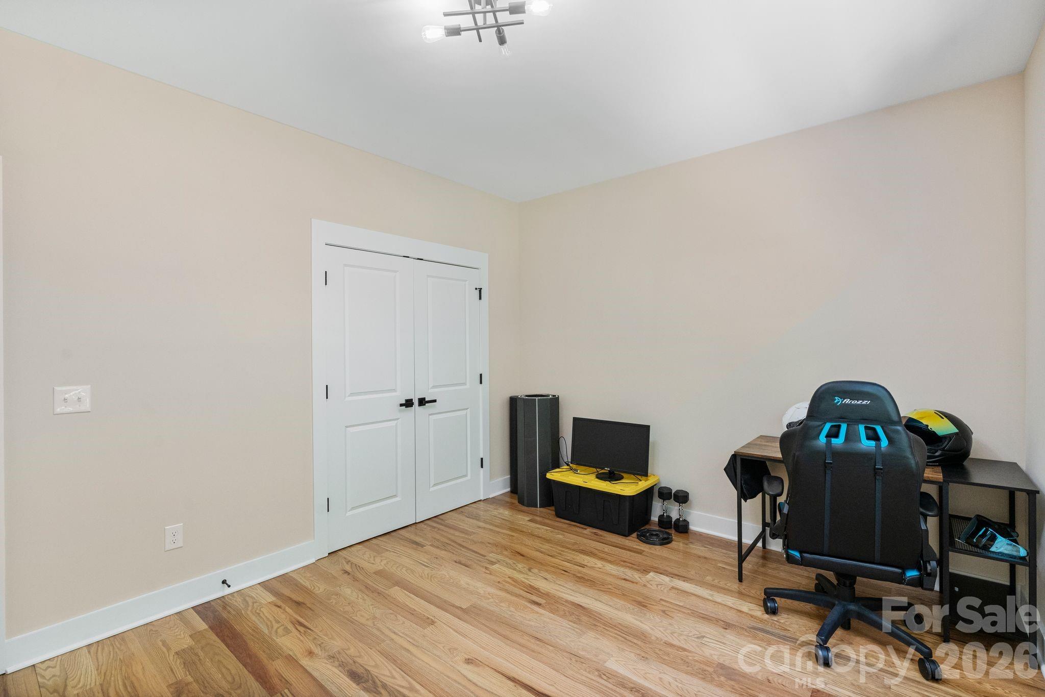 8925 Harrisburg Road — Charlotte